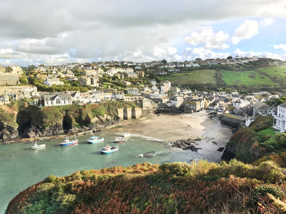 EXPLORE HARBOUR TO PORT QUIN.jpg