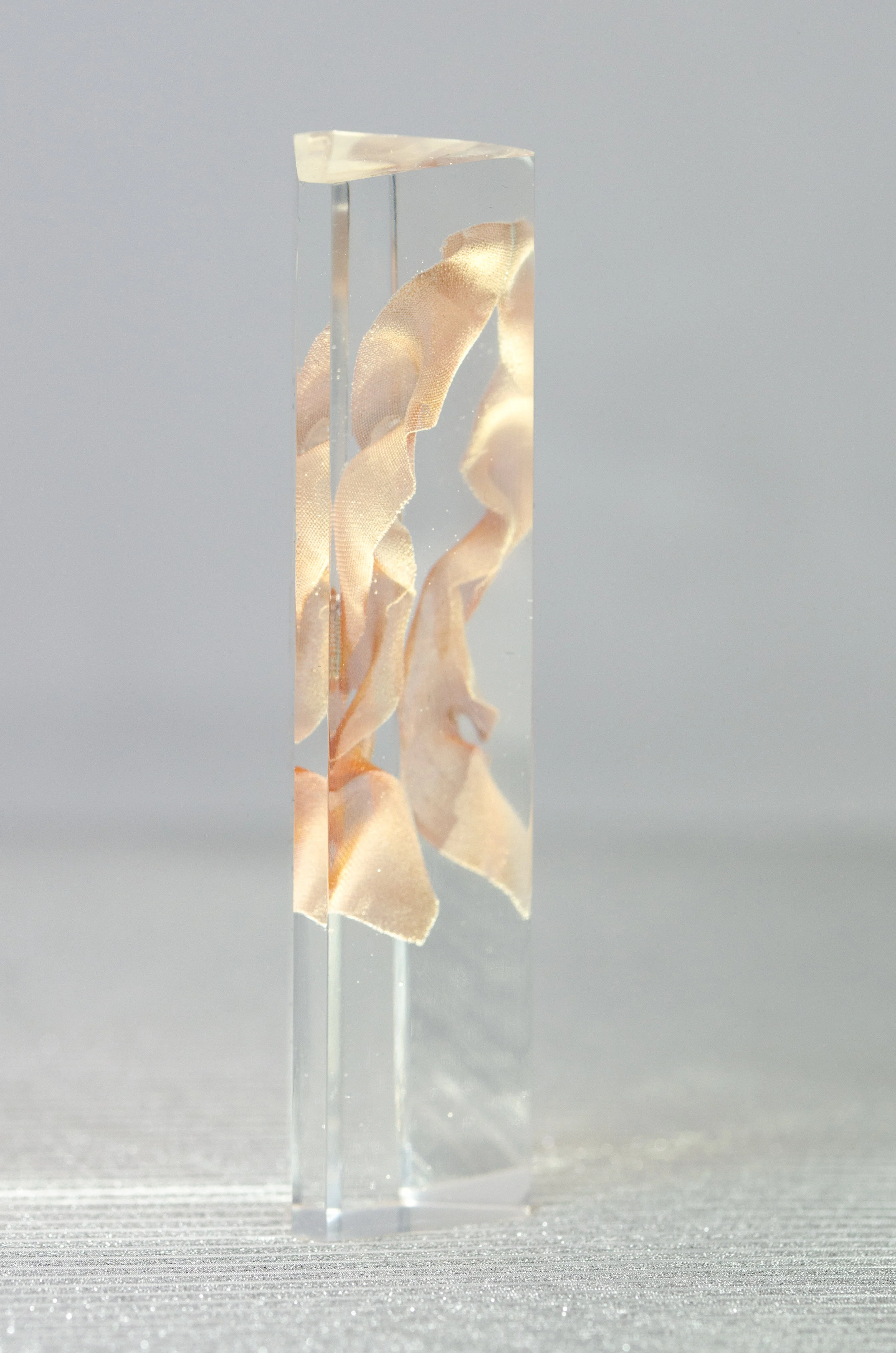 Waken Glass prism with mesh - chandelier lighting component