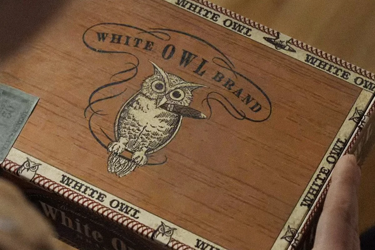 Mr-Harrigans-Phone_White-Owl-Cigar-Box.jpg