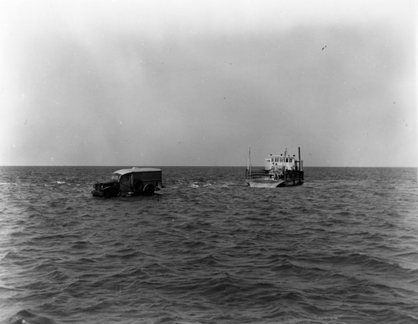 Disembarking Frazier Peele