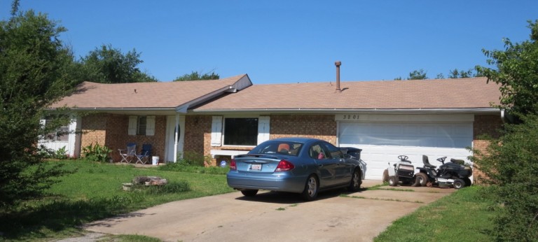 The home where Kimberley Banning is accused of robbing and stabbing her 'John' in 2015.