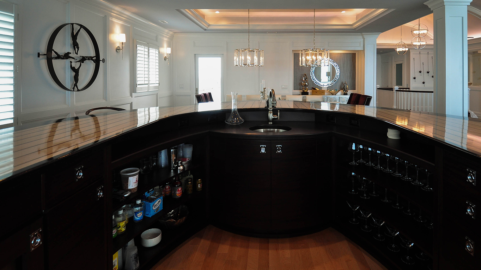 ER011-boatbar3.jpg
