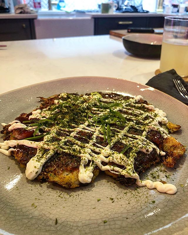 Okonomiyaki 🙌🏼🇯🇵 Thanks to @paperboymatt for recreating my Japanese fave...so many random ingredients together cabbage, bacon, prawns, the amazing sauce glaze, mayo and seaweed flakes but it tastes so good 😋