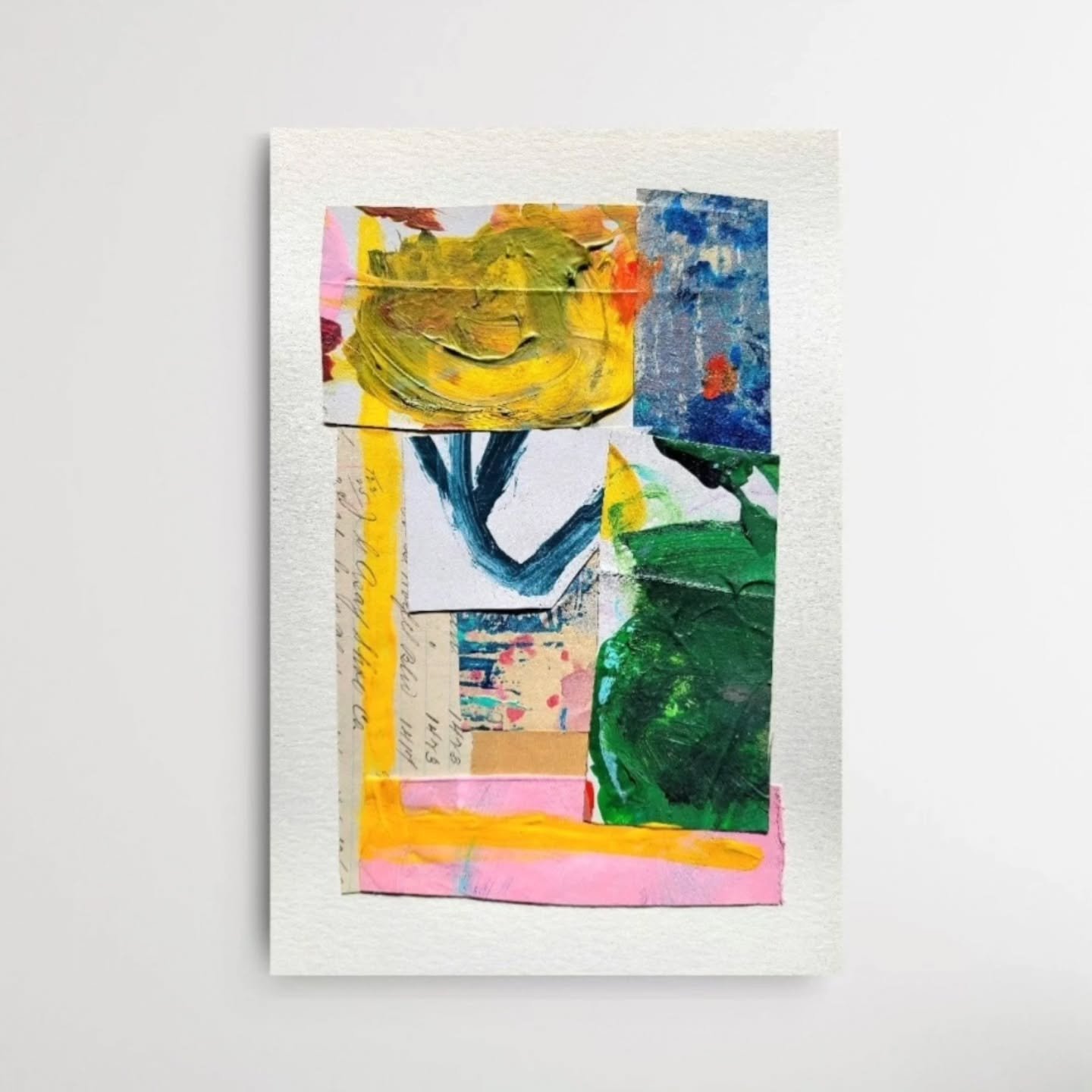 Something about this will ALWAYS have my heart. 

Is it?

A. Pink
B. Texture galore
C. Vintage paper
D. Collage 

Drop your answer below, and I'll let you know if you're right
 

"Theory of Realativity'
Collage mounted on 6 x in paper
DM @pamela