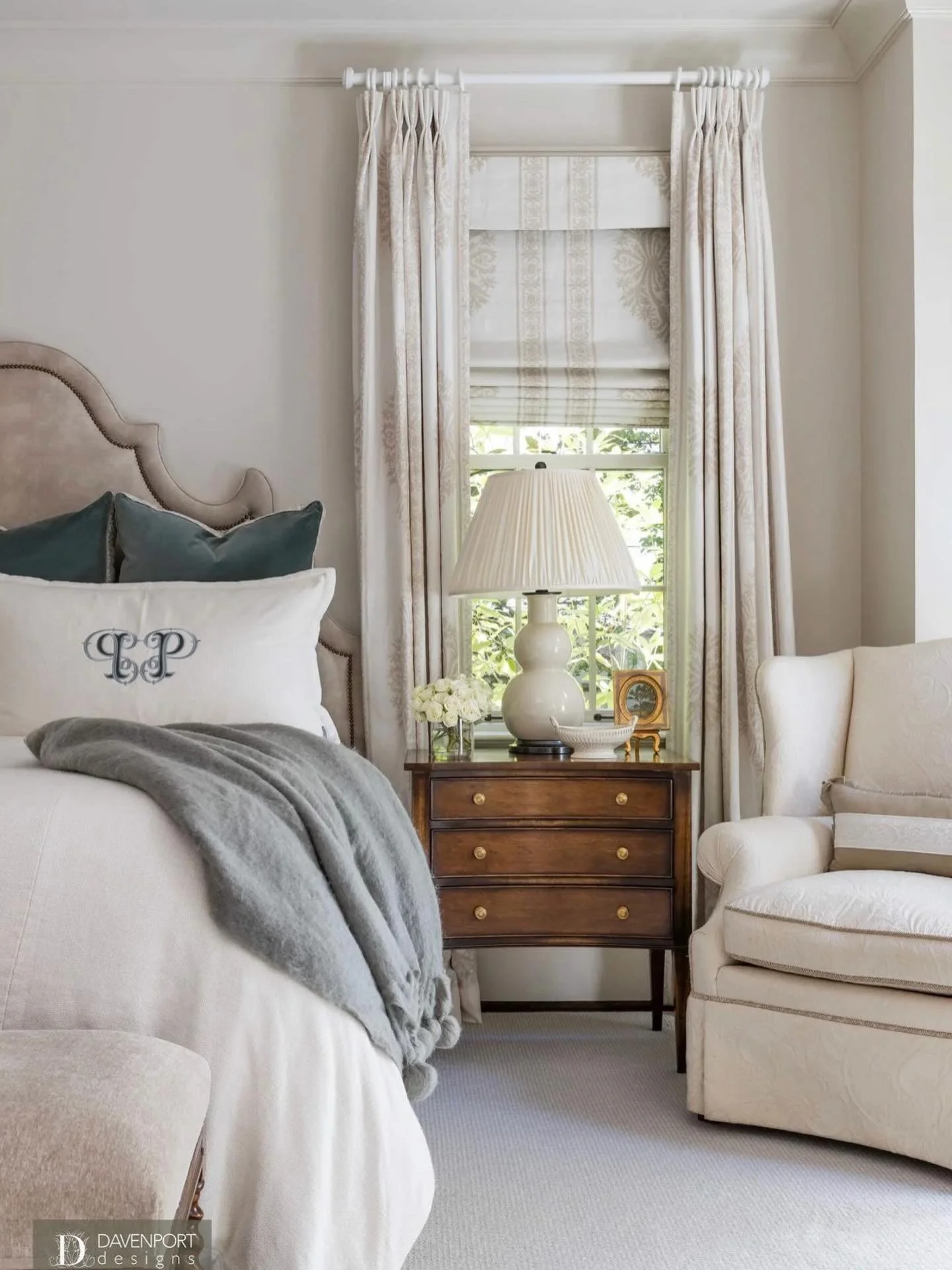 Nothing sweeter than a tailored primary bedroom wrapped in soft neutrals and finished with a custom monogram. Timeless, always. 🤍

📸: @jeffherrphoto