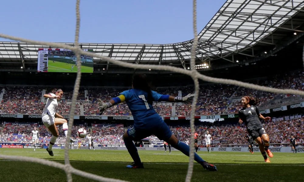 USWNT co-captain Carli Lloyd calls near sell-out crowd for World Cup sendoff match incredible