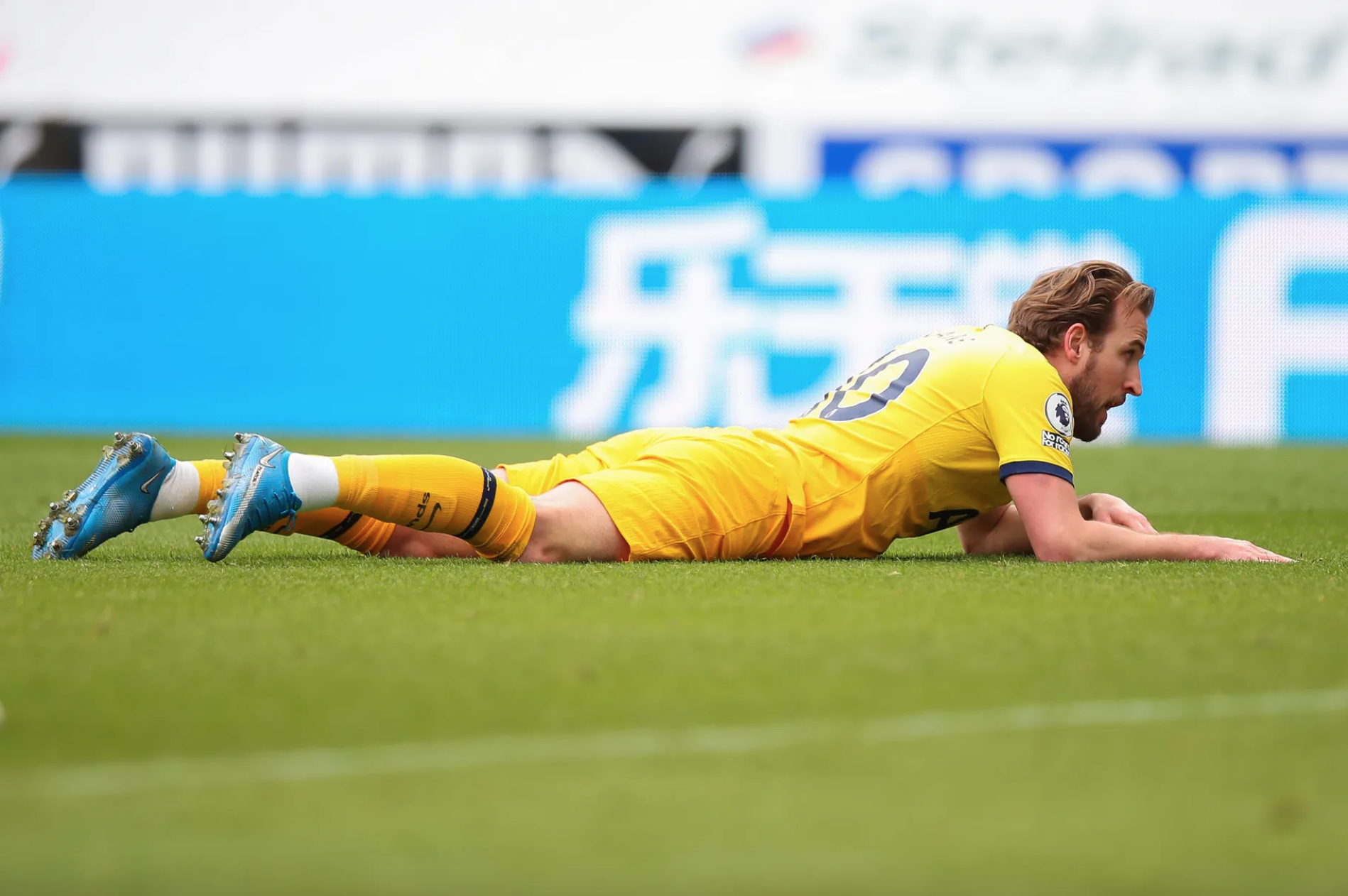 The embarrassing teams, and the not so embarrassing teams | The Hoddle of Coffee: Tottenham Hotspur news and links for Monday, April 5