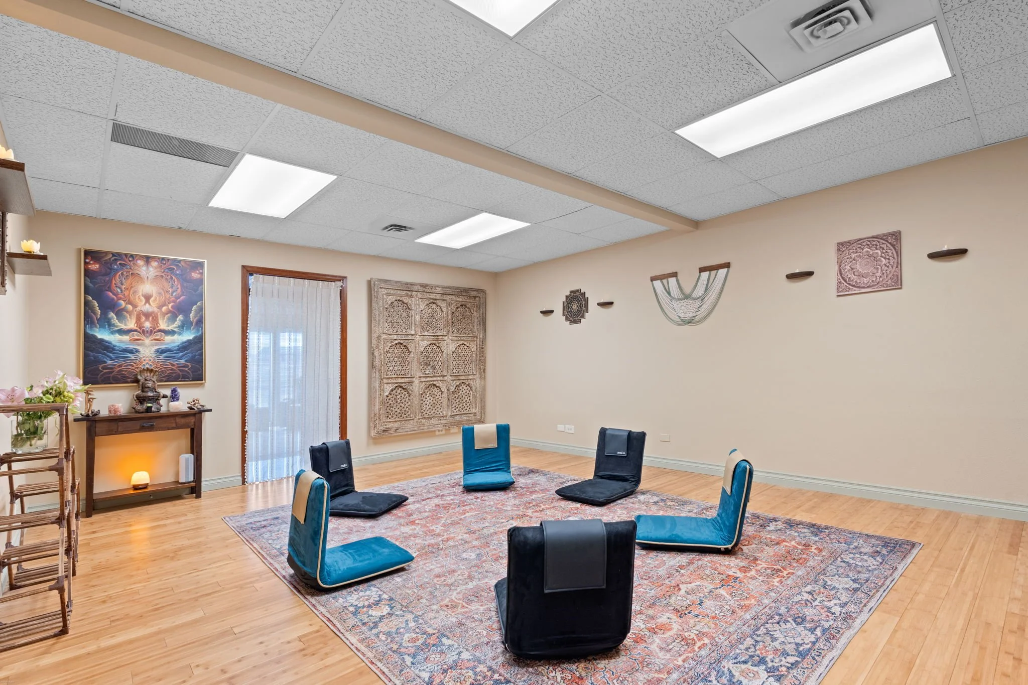 Your Sanctuary for Licensed Mushroom Journeys  & Psychedelic-Assisted Therapy