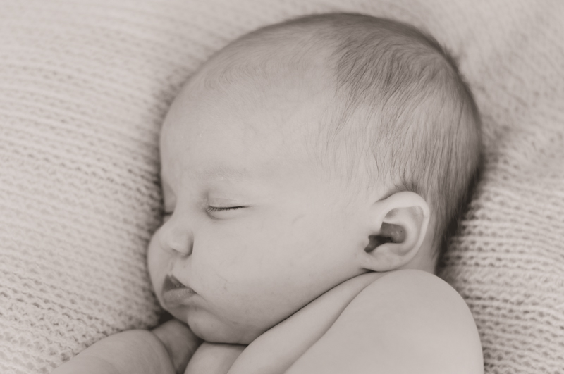 Newborn-FocusontheMomentPhotography-4.jpg