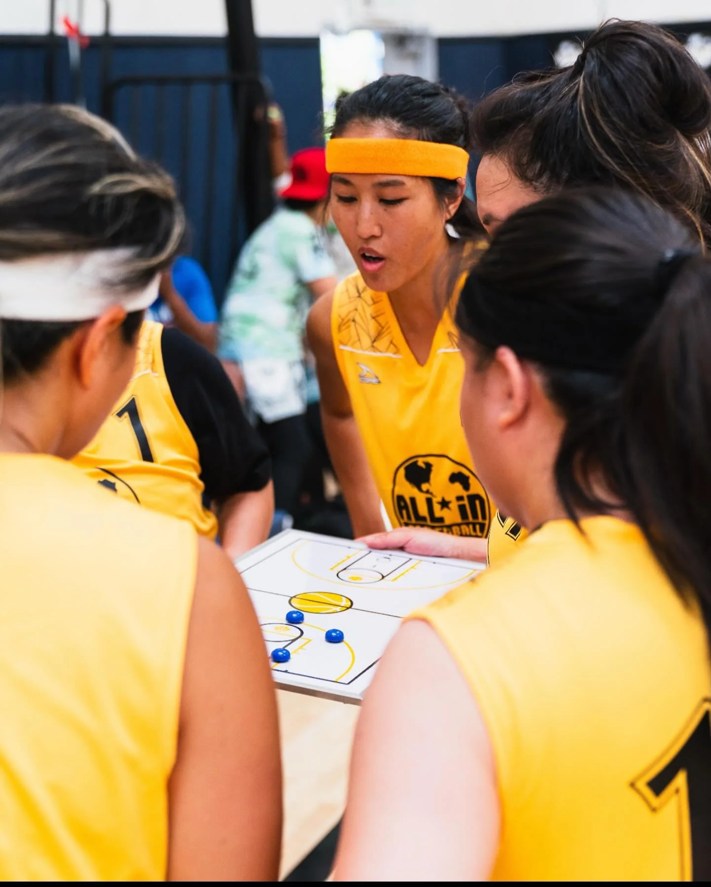 Heart of gold. 💛 

AIBWL 🍃 Fall 2024 Competitive Rec Saturdays Szn 8

Featured AIBWL hoopers: 💛 24K HOOPERS.

We are ALL IN. 🌎🏀 
est. 2020 
@allinbballwomensleague 

📸: @flowstatemedia.xyz 
&bull;
&bull;
&bull;
@allinbball #allinbball #allinbas