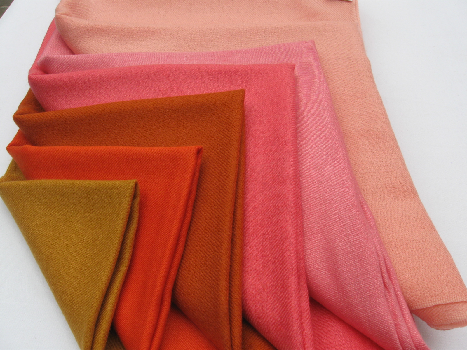cashmere,cashmeres,pashmina,pashminas,pashima,shawl,shawls,scarf,scarves,scarfs,stole,stoles,fur,furs,shrug,shrugs,Ruana,Ruanas,silk scarf,embroidery shawl,embroidery scarf,embroidery scarves,burberry