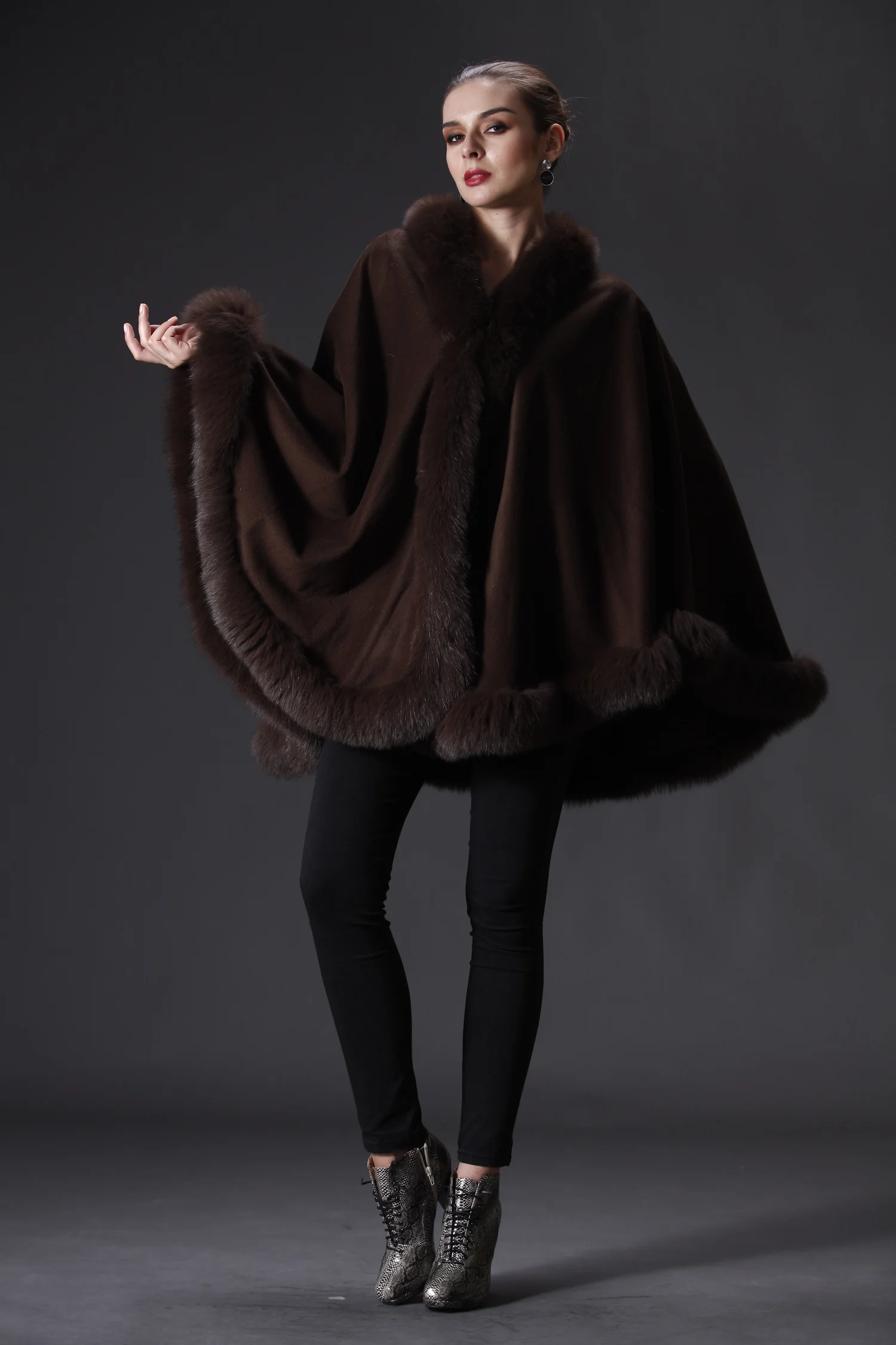 Cape-Capes-Cashmere Cape-Cashmere Cape with Fur Trim-Fur  display picture 2
