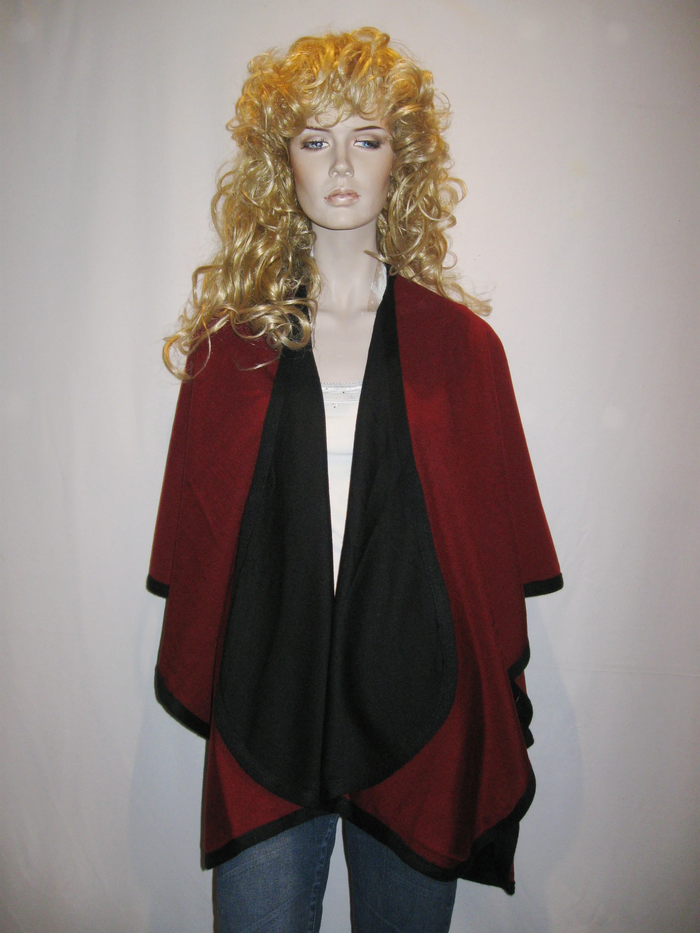 BLACK AND WINE 11.JPG