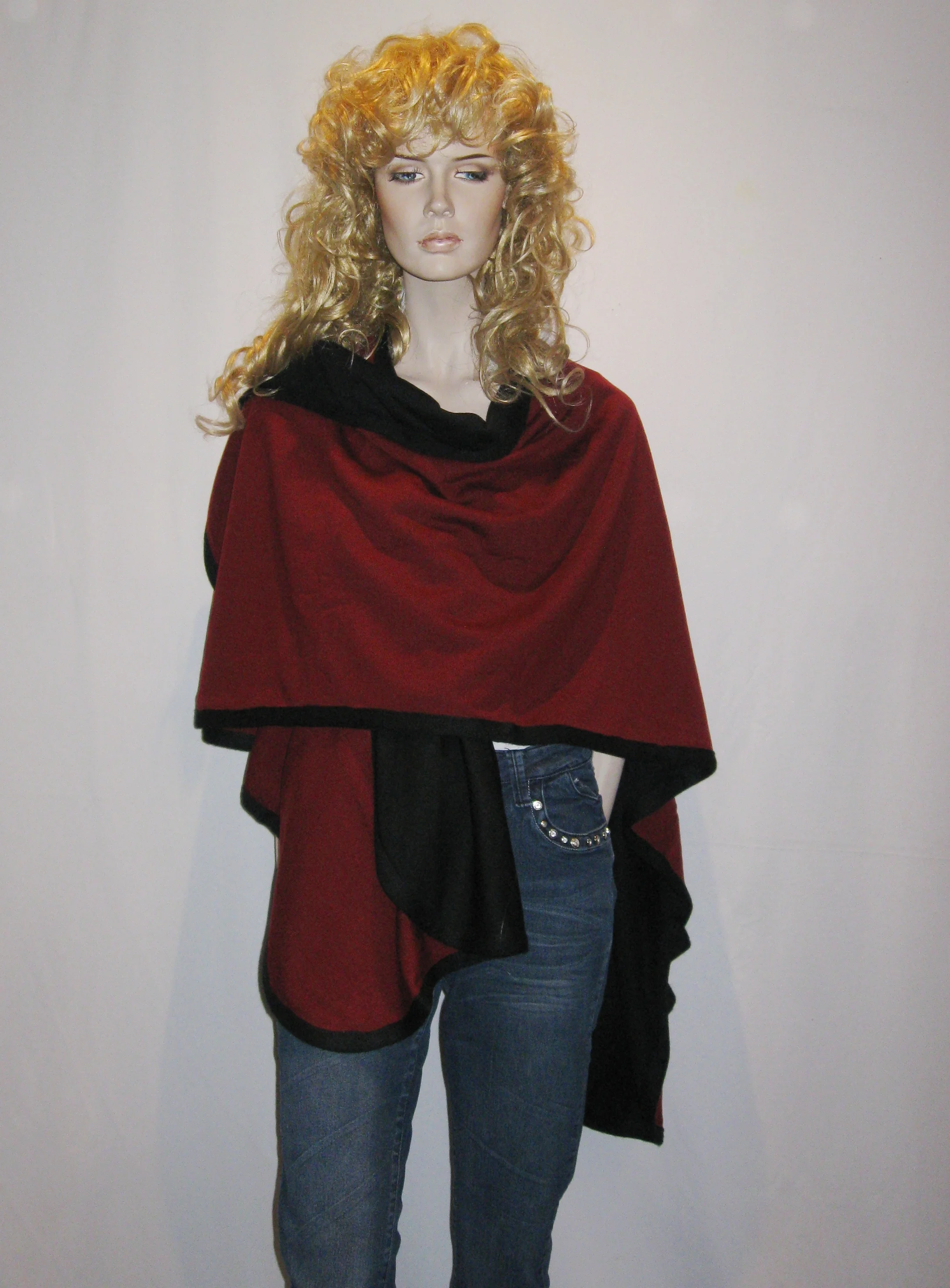 BLACK AND WINE 13.JPG