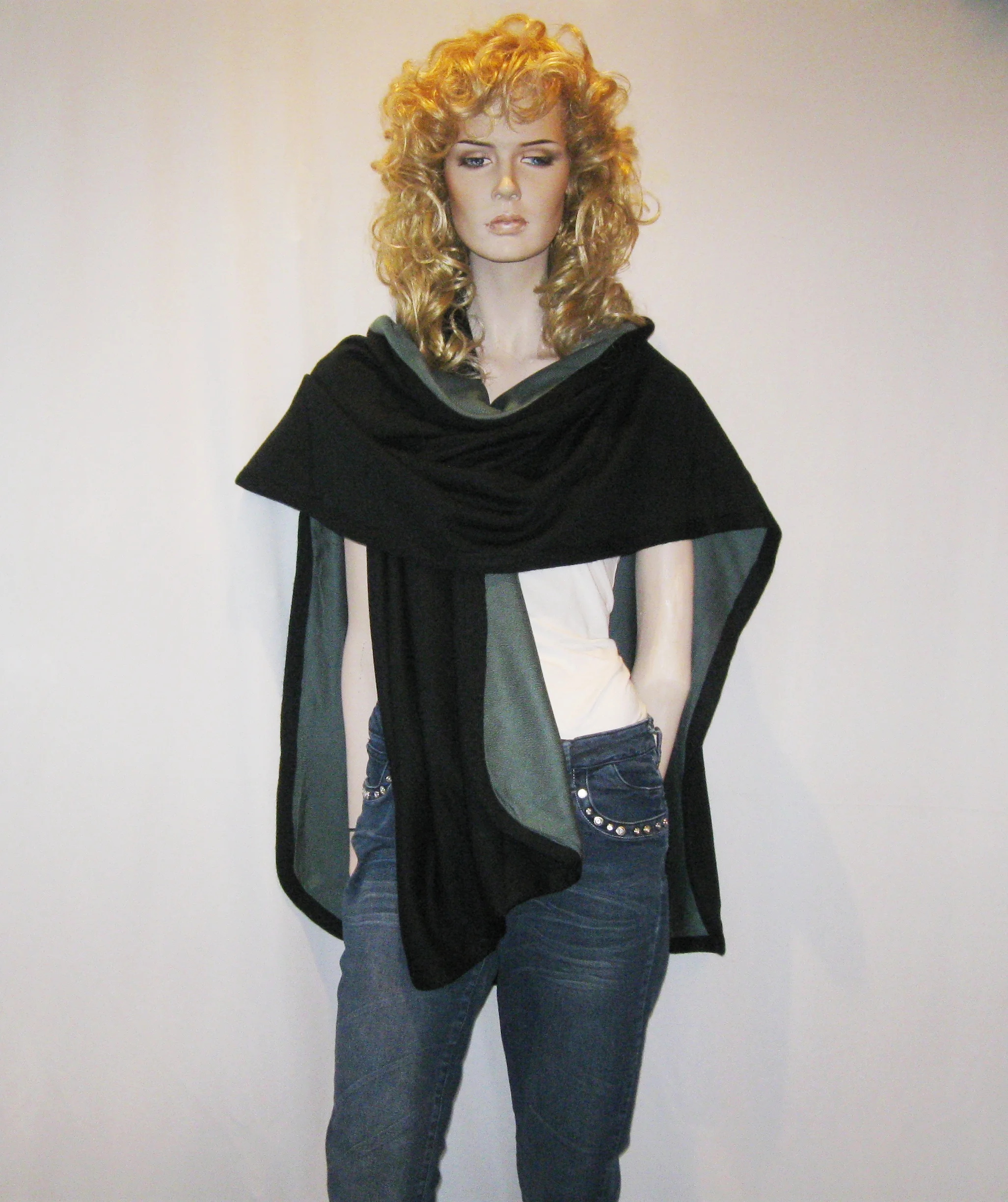 BLACK AND BLUE GREY 22.JPG