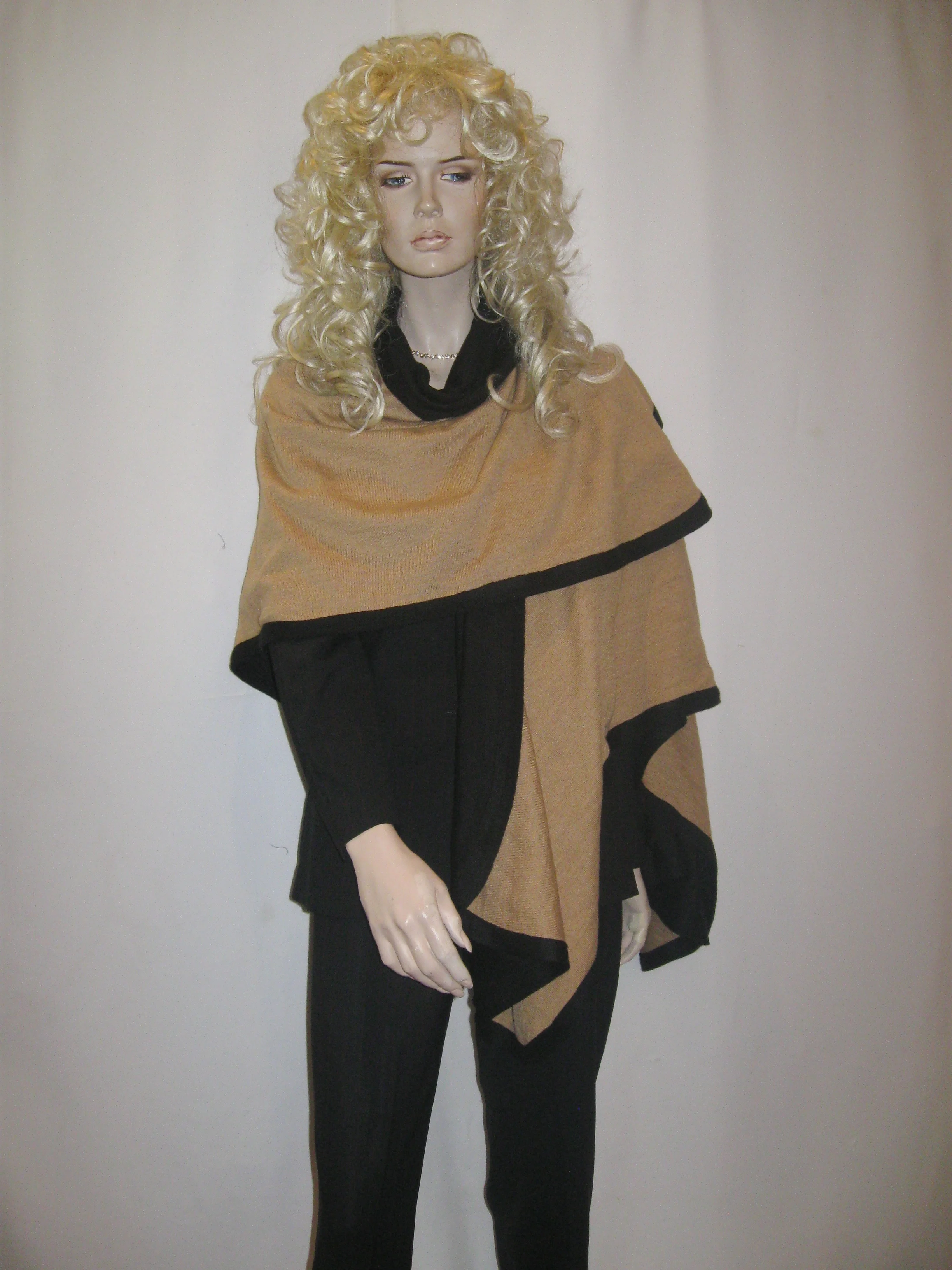 BLACK AND CAMEL 9.JPG