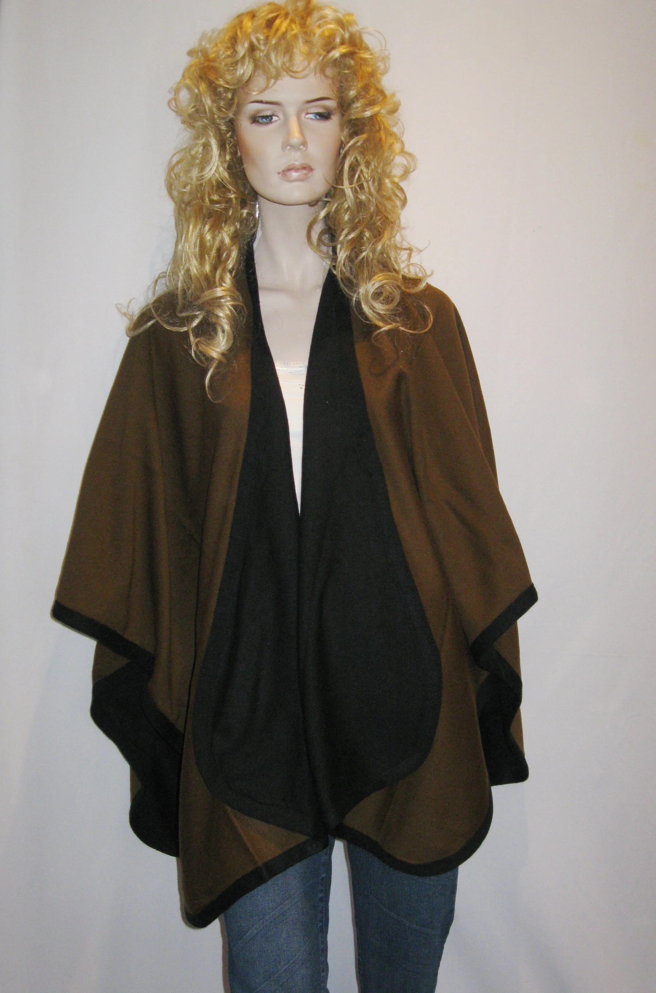 BLACK AND CHOCOLATE  1.JPG