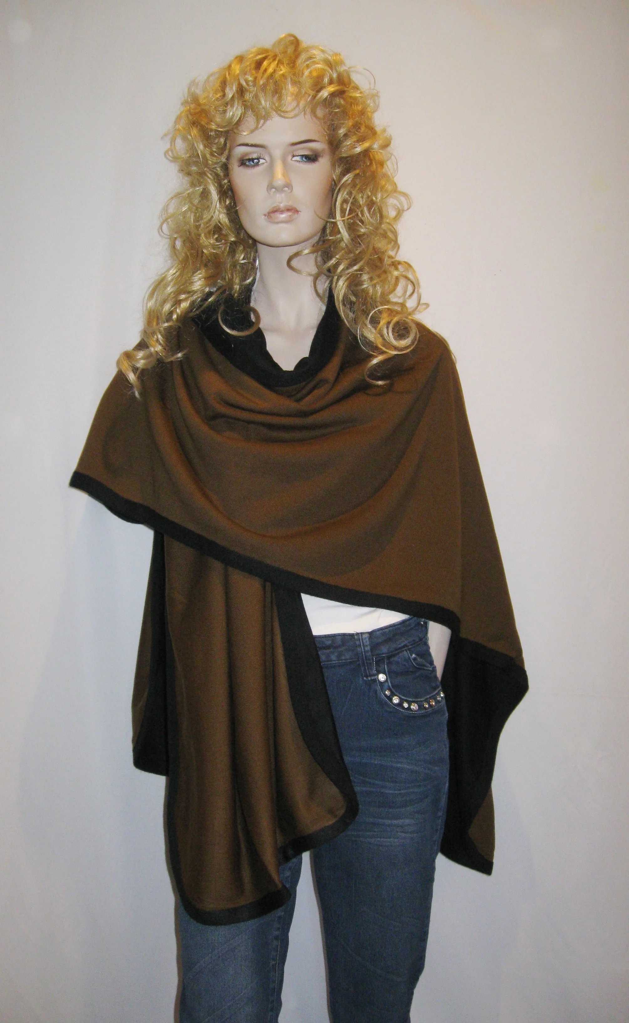 BLACK AND CHOCOLATE  8.JPG