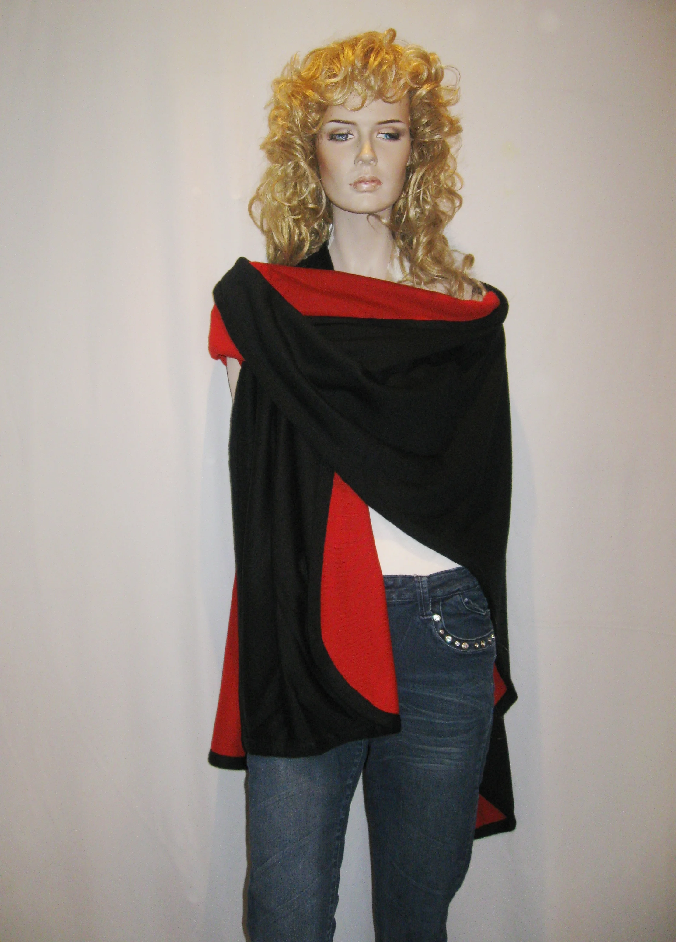 BLACK AND INDIAN MAROON 18.JPG