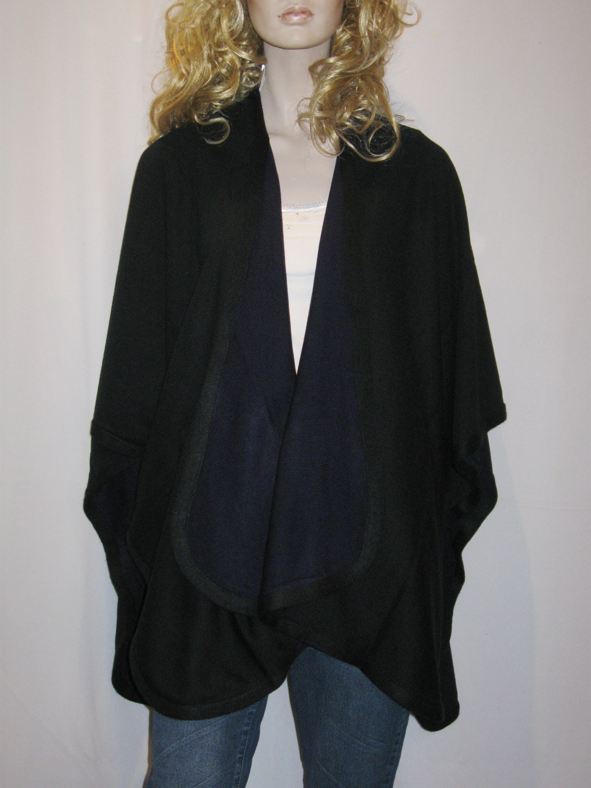 BLACK AND NAVY 13.JPG