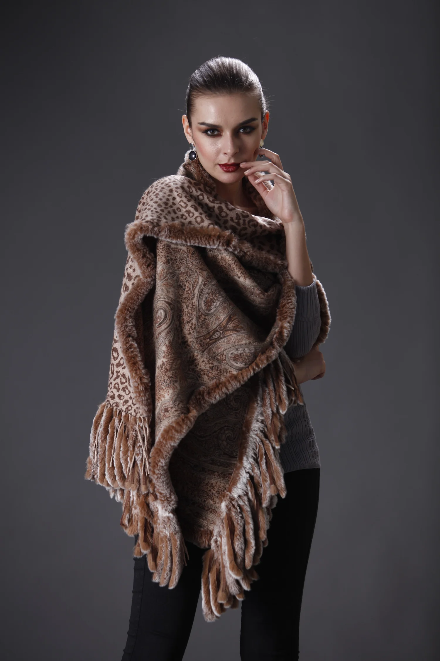 cashmere scarf-cashmere-shawl -poncho-cape-mink-shemagh-keffiyeh-blanket-cape-hat-silk-headband-shawl   Cashmere Pashmina Group
