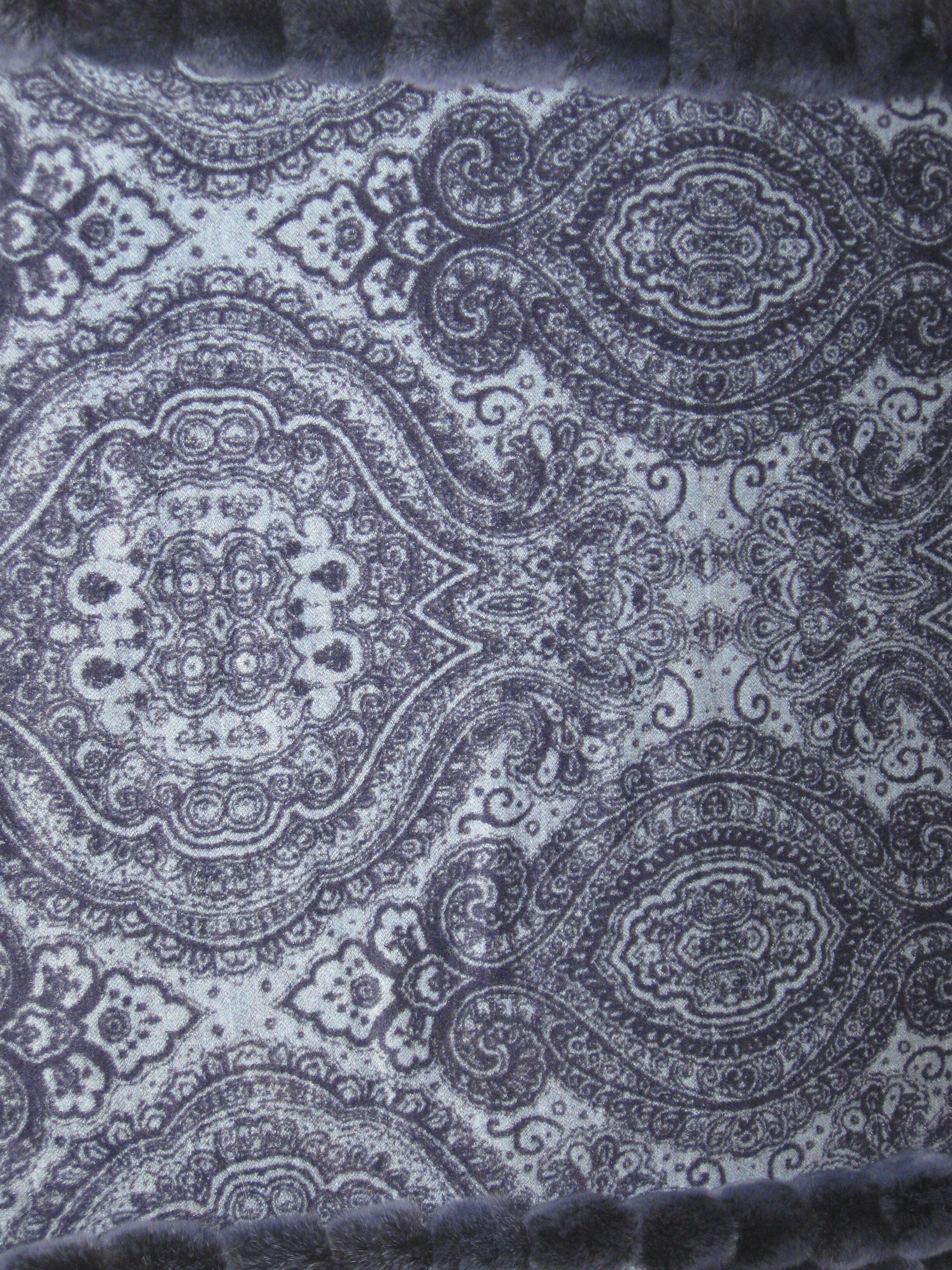 PRINTED CASHMERE WITH REX TRIM 23.JPG