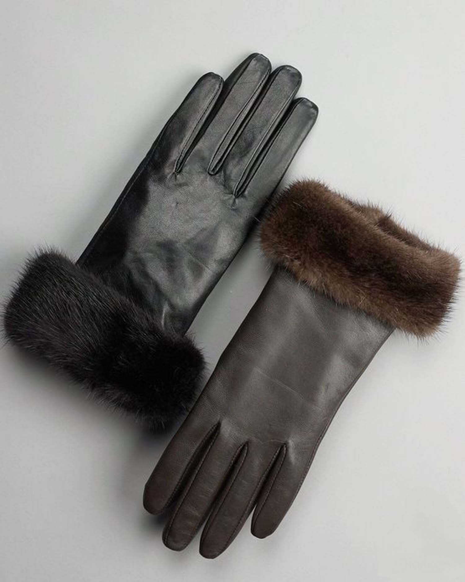 Brown and Black Mink Gloves 1.jpg