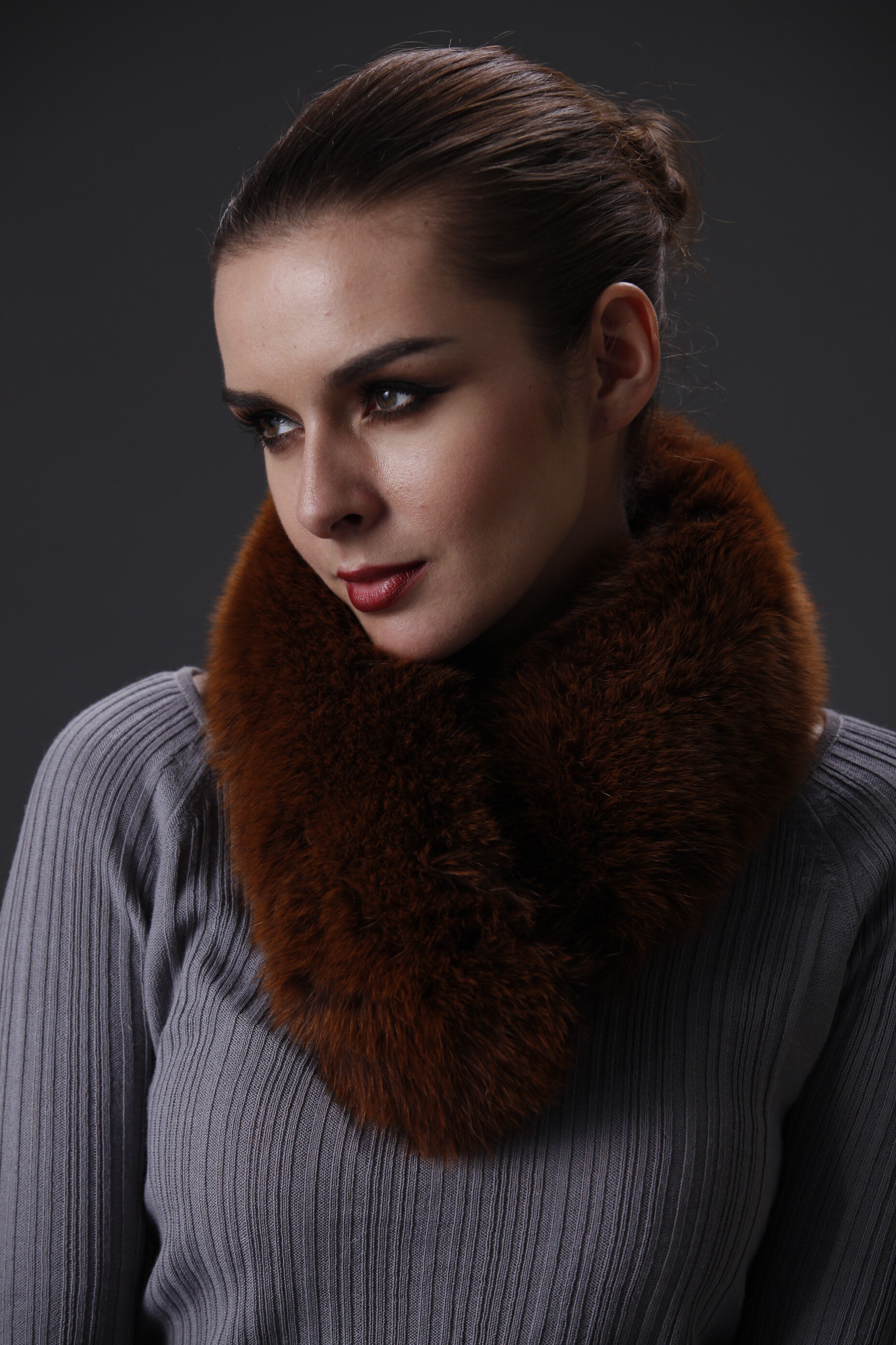 SALE Women's collar snood headband natural fox fur. 