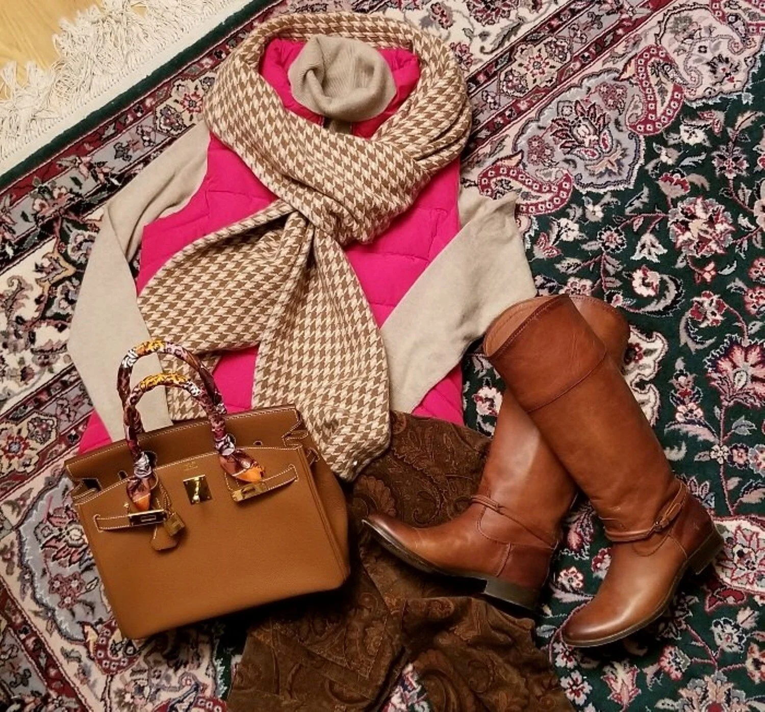 HOUNDSTOOTH BEIGE 12.JPG