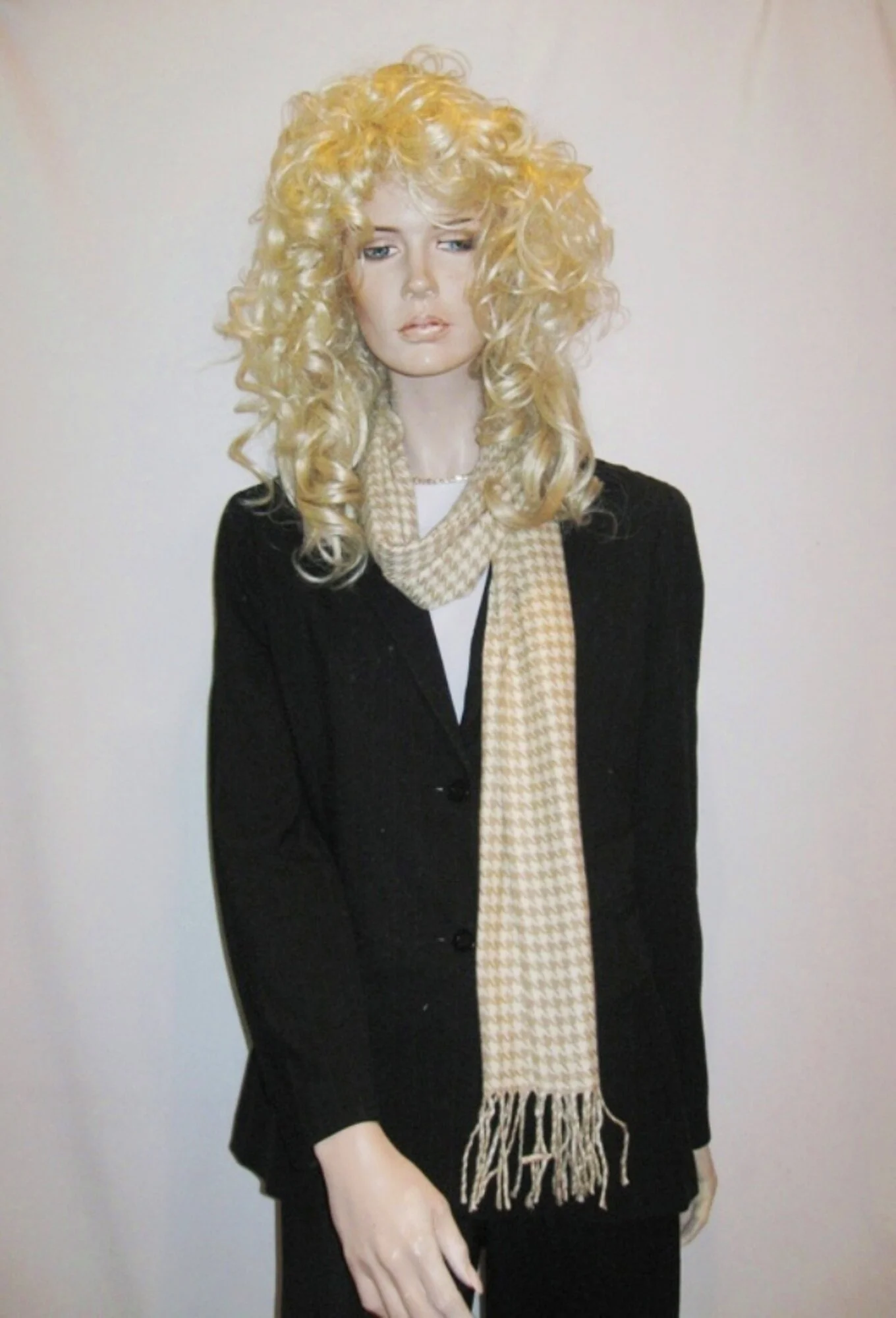 HOUNDSTOOTH BEIGE 6.JPG