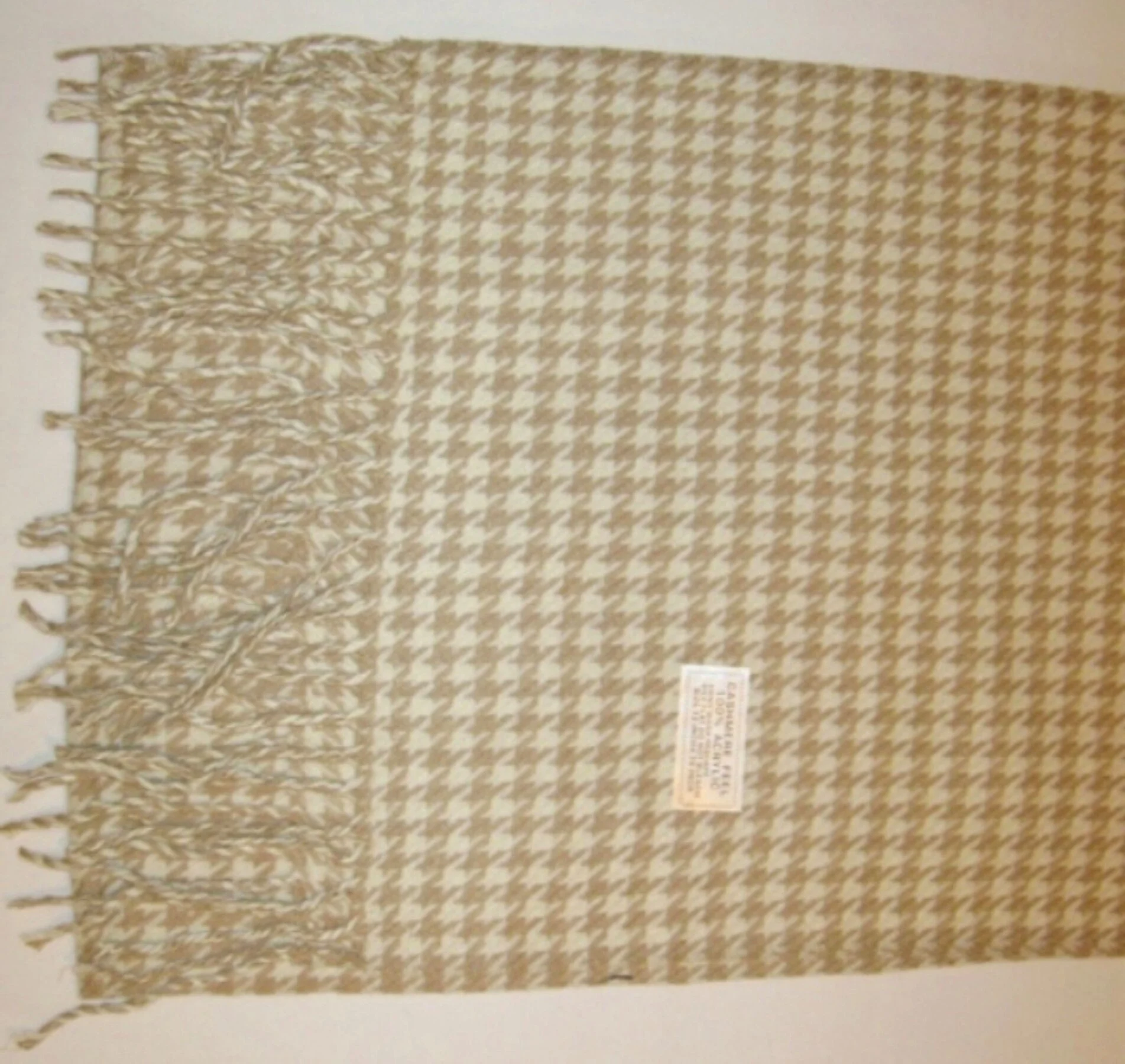HOUNDSTOOTH BEIGE 1.JPG