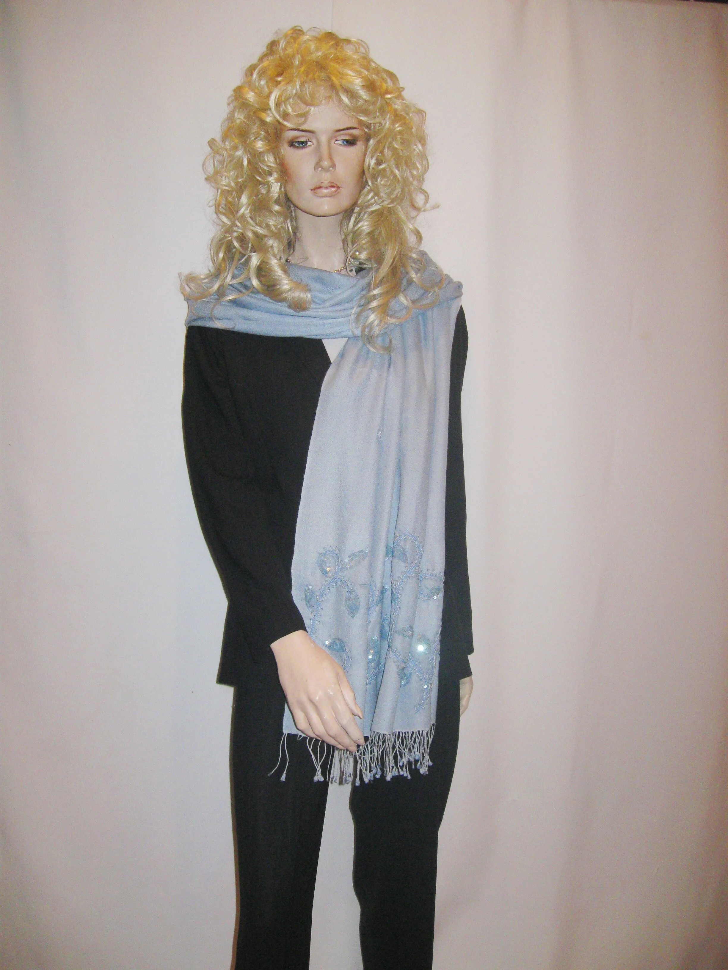 Beaded 6-SEA BLUE 8.JPG