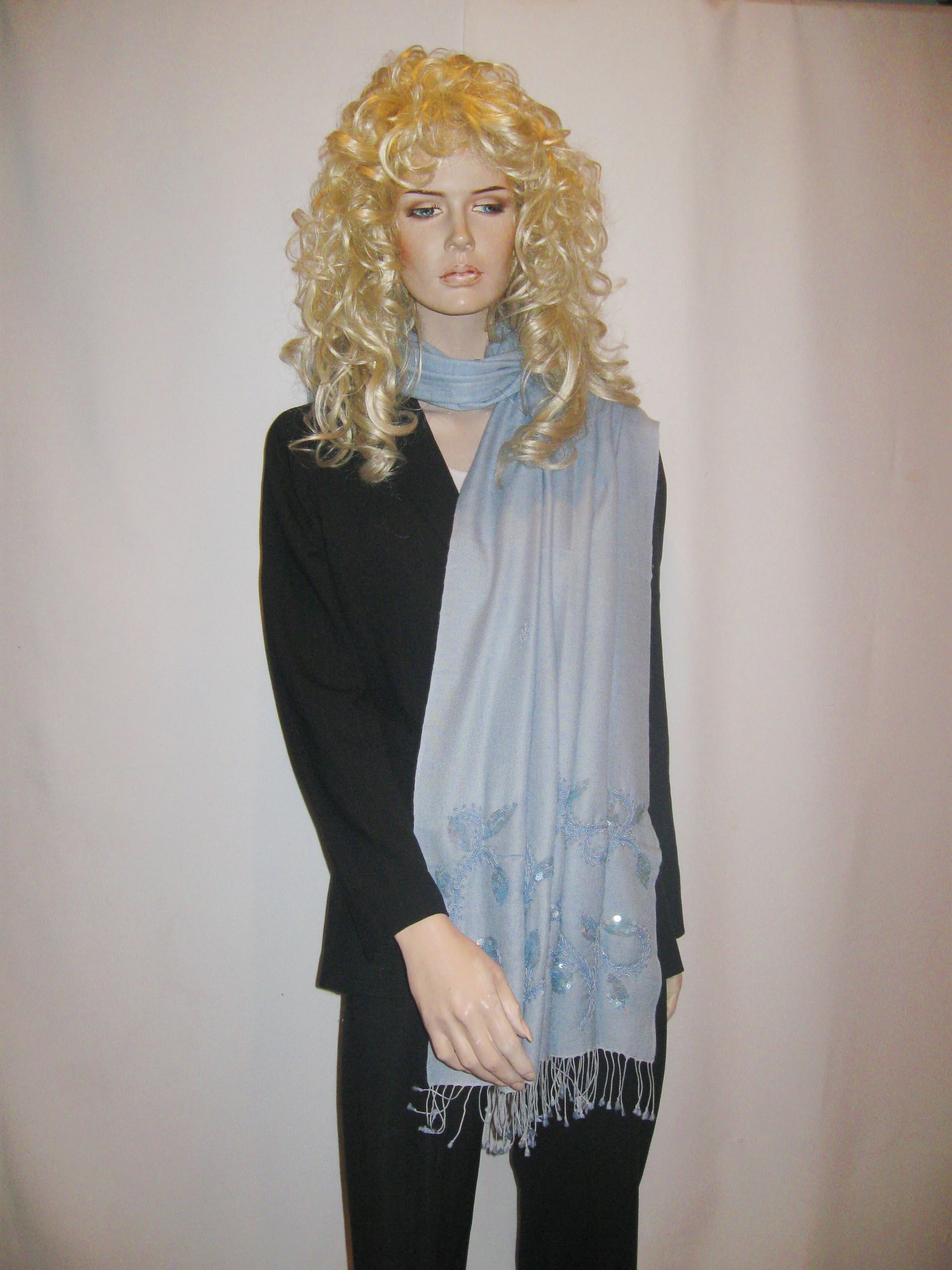 Beaded 6-SEA BLUE 9.JPG