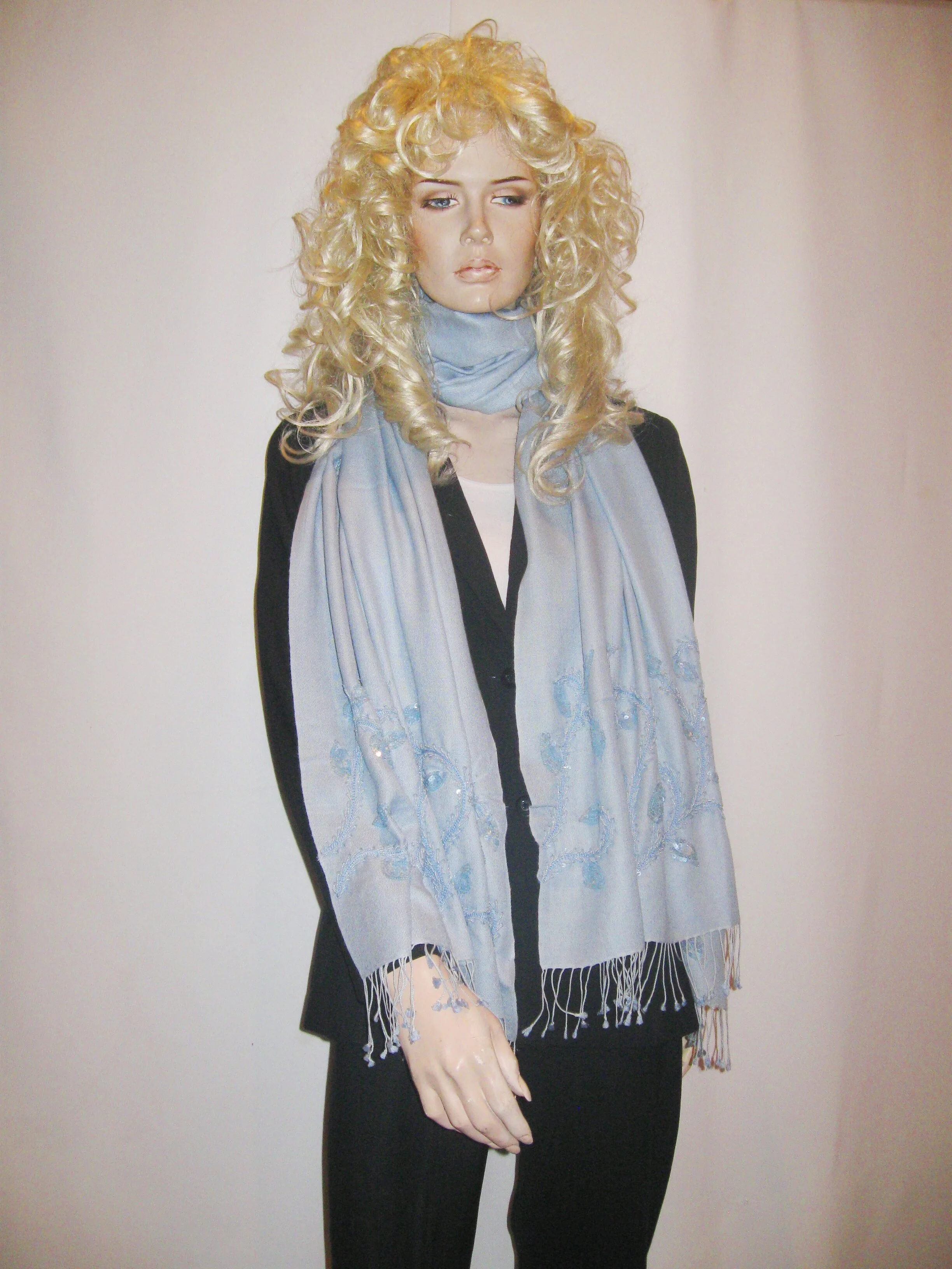 Beaded 6-SEA BLUE 11.JPG