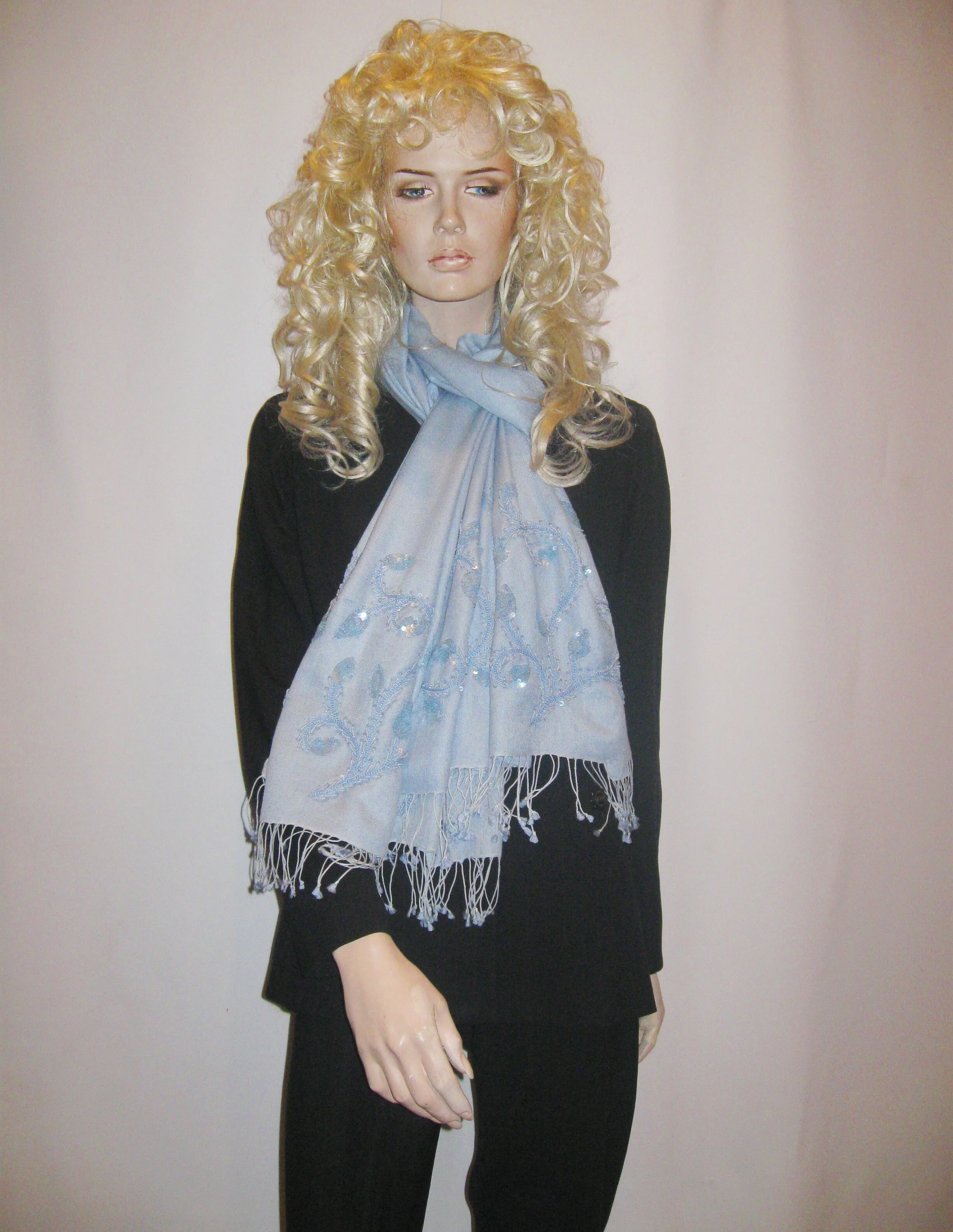 Beaded 6-SEA BLUE 12.JPG