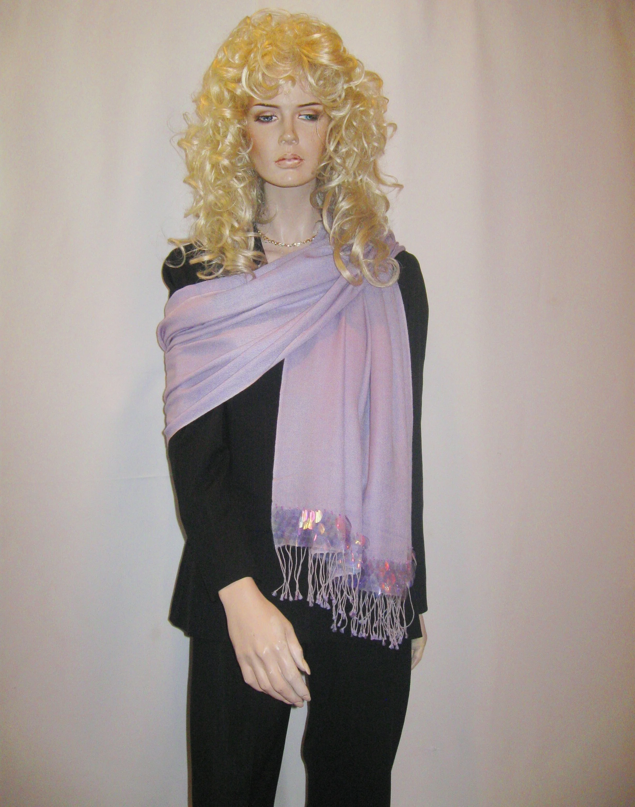 Beaded 9-LILAC 5.JPG