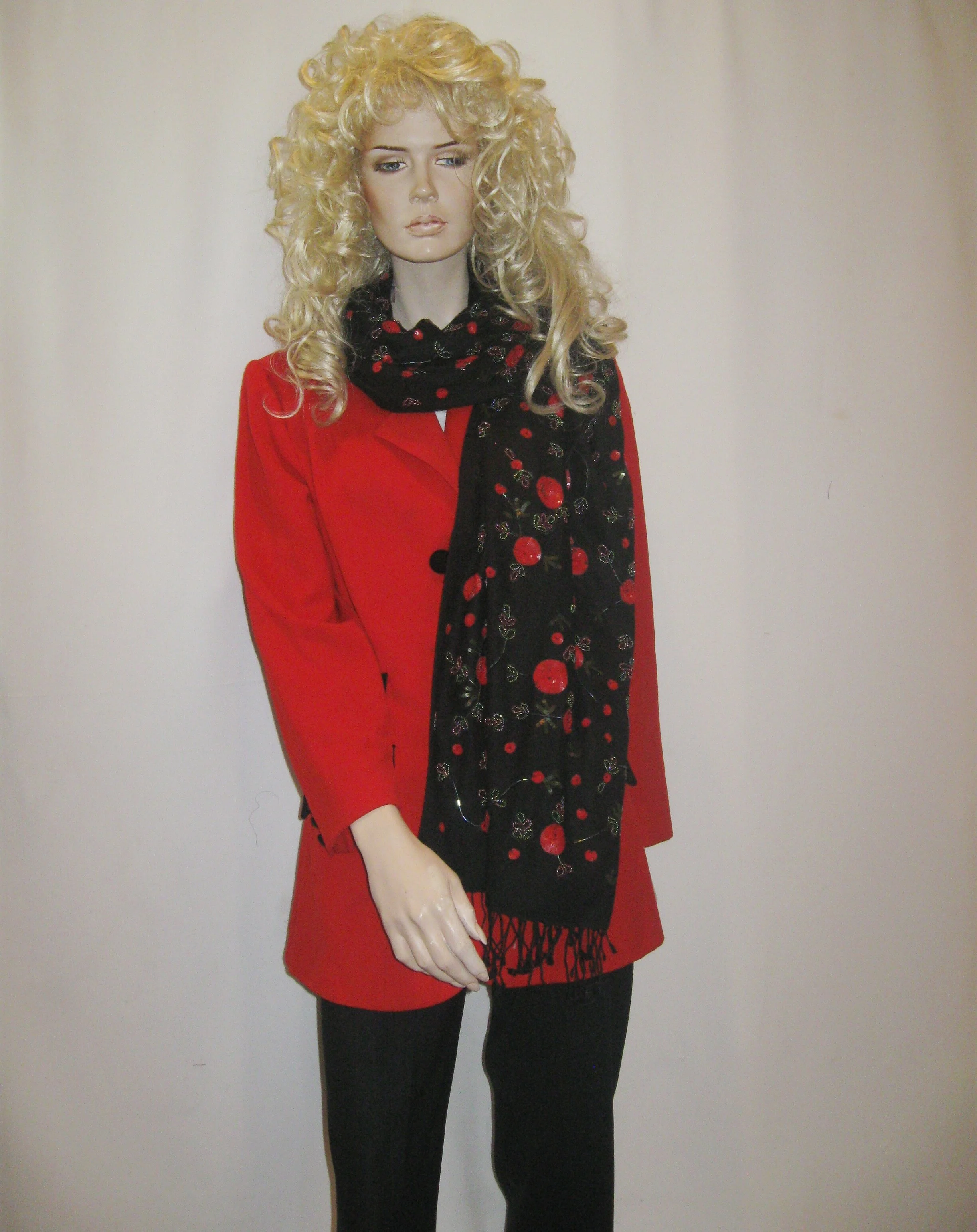 Beaded 15-BLACK RED 13.JPG