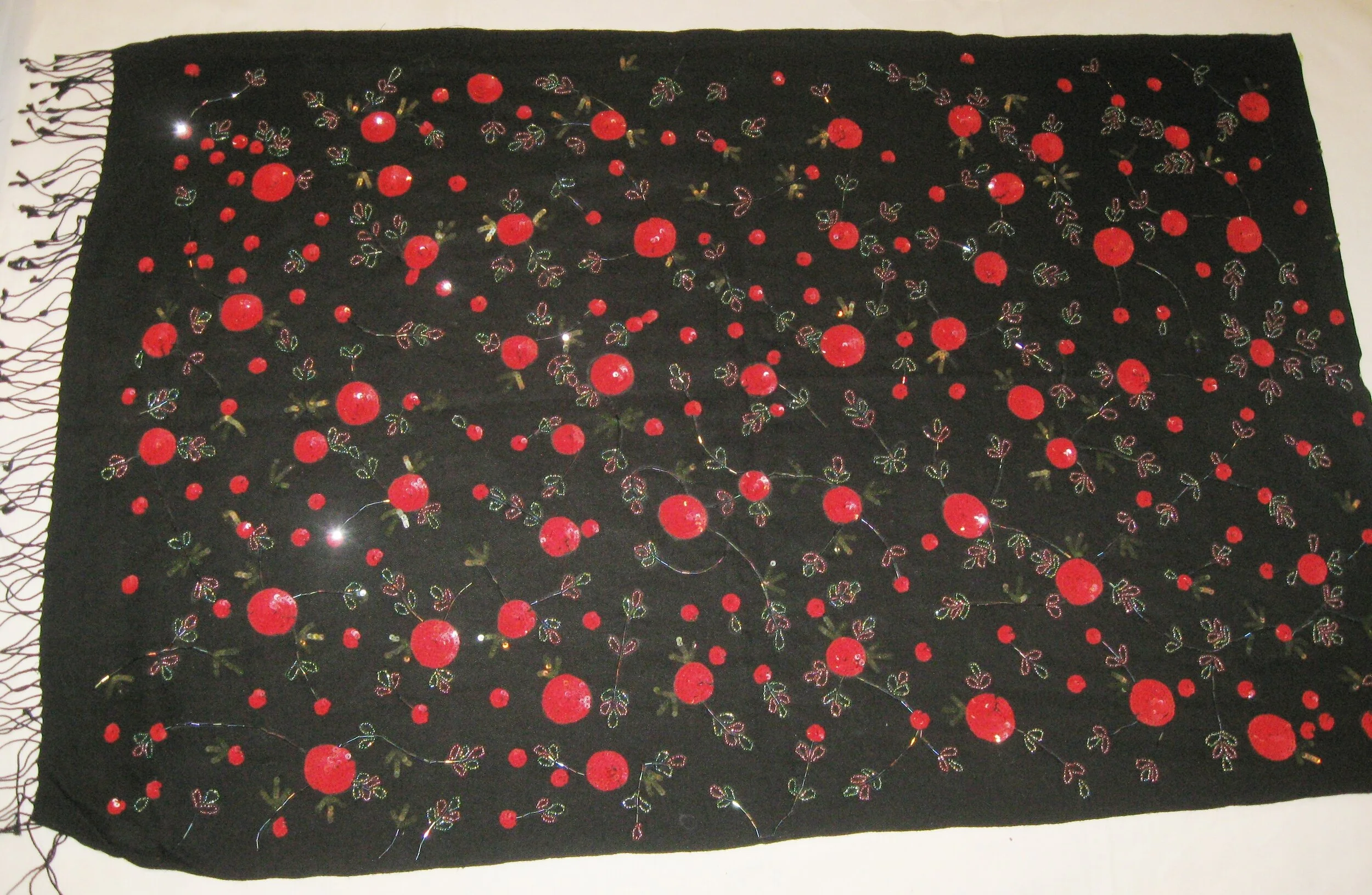 Beaded 15-BLACK RED 20.JPG