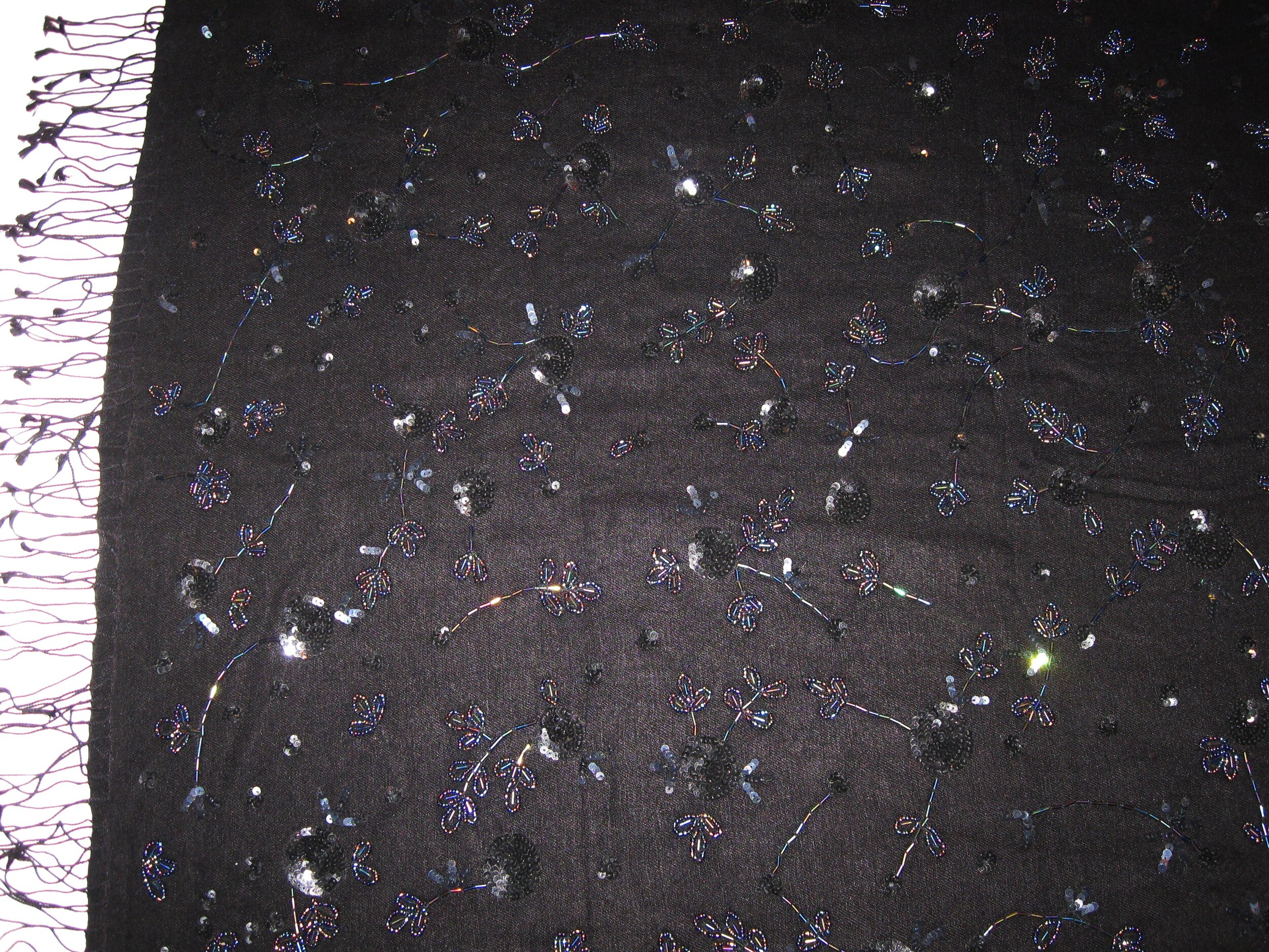 Beaded 16-BLACK BEAD 29.JPG