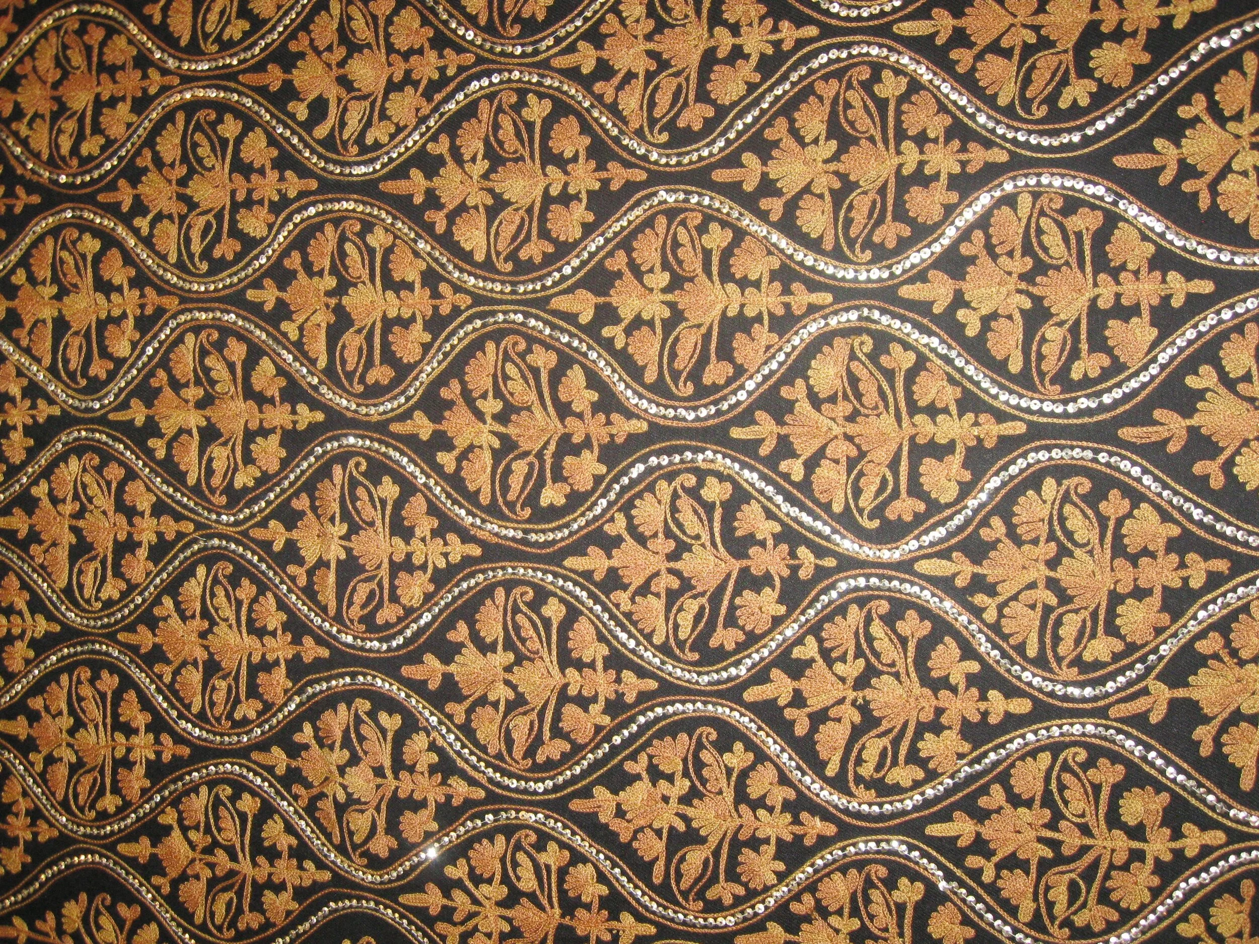 Beaded 17-BLACK BEIGE 34.JPG