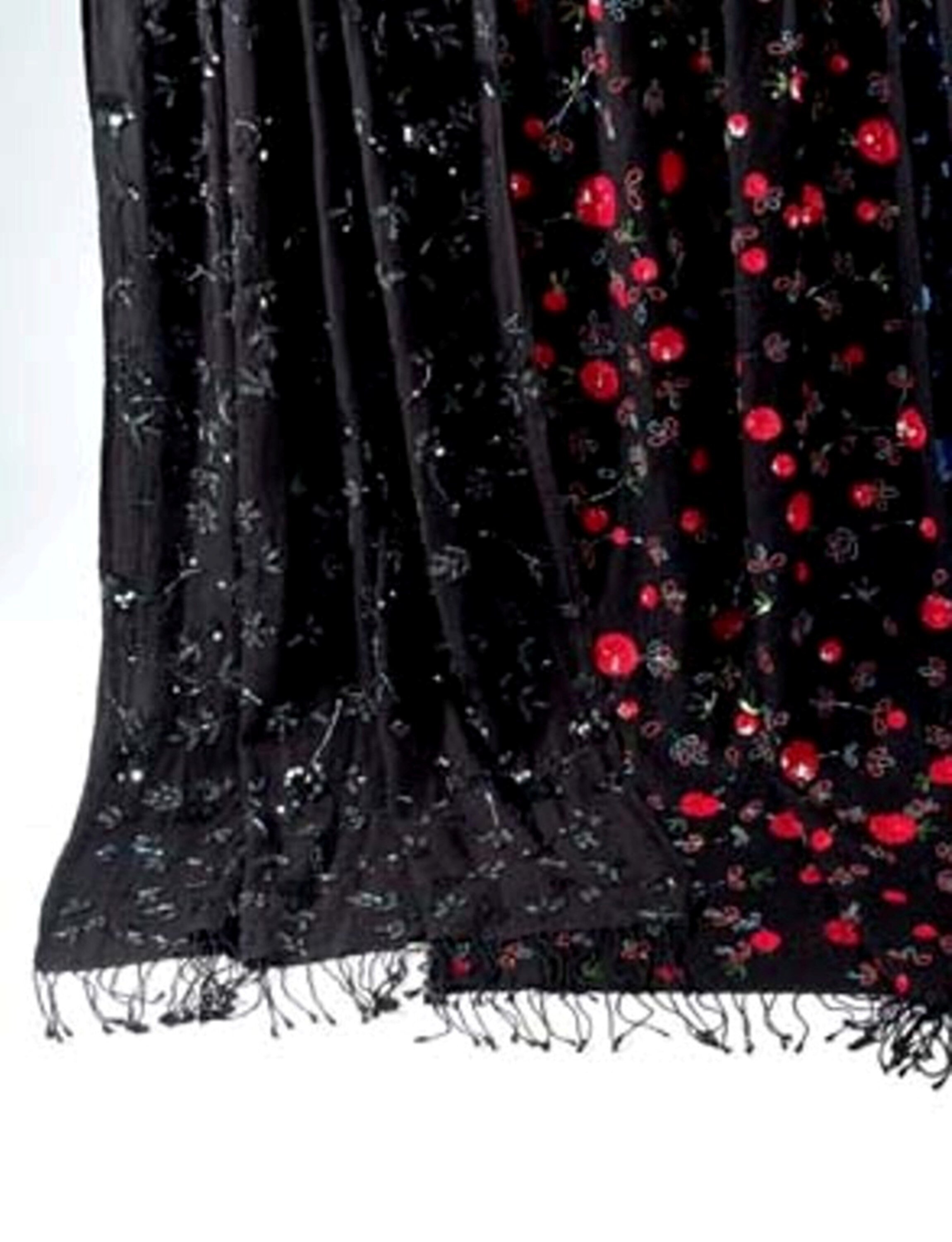black stole with all over black sequin.jpg