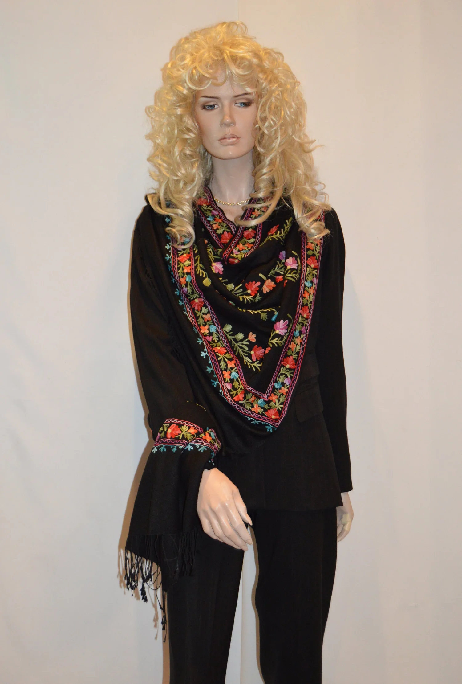 Silk-poncho-blanket-cape-cashmere-cashmere scarf- keffiyeh-shemagh-shrug- shawl-dress shawl-scarf-  Cashmere Pashmina Group