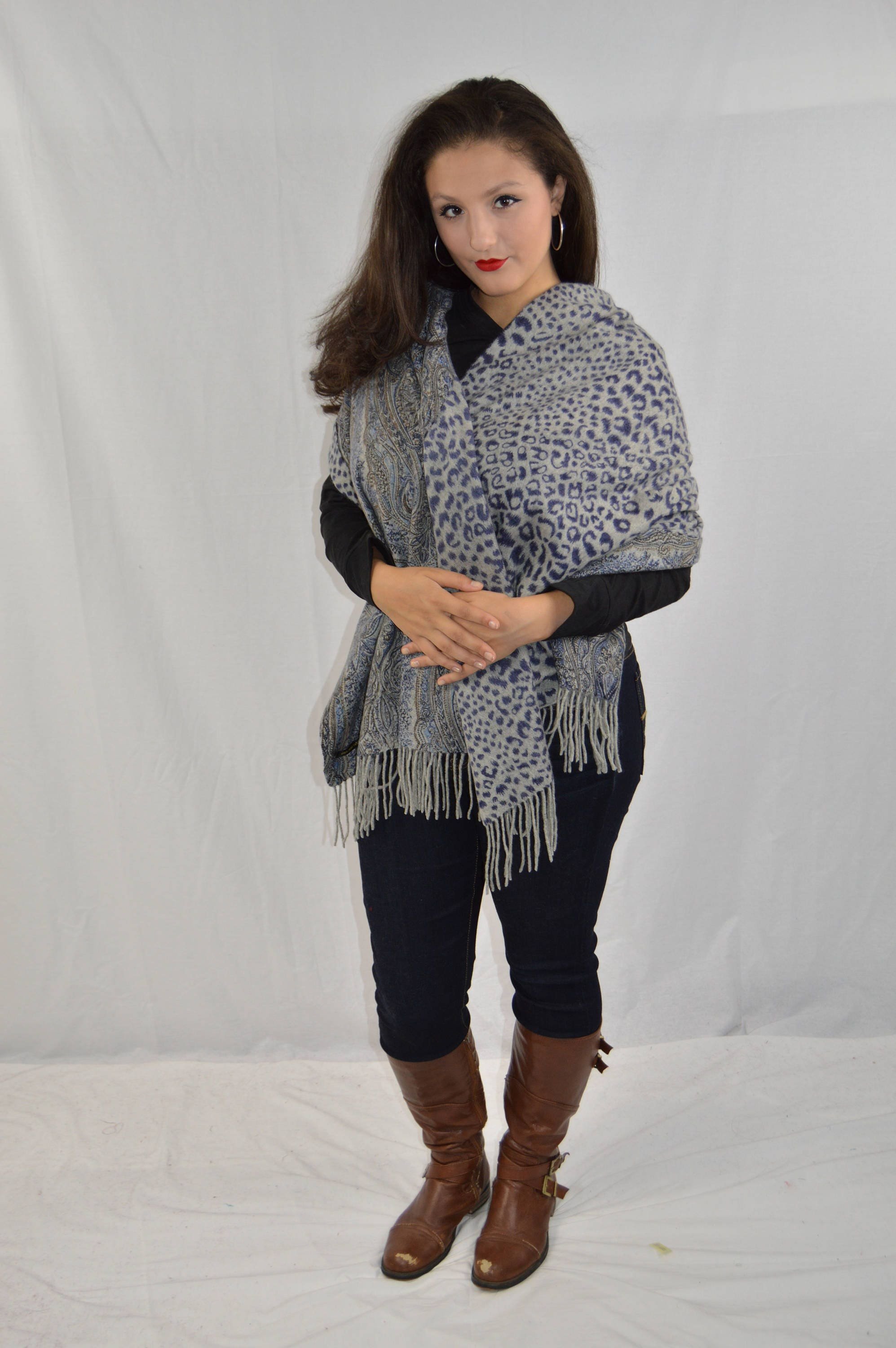 https://i.etsystatic.com/7861615/r/il/a90d5a/1367609936/il_fullxfull.1367609936_hlra.jpg