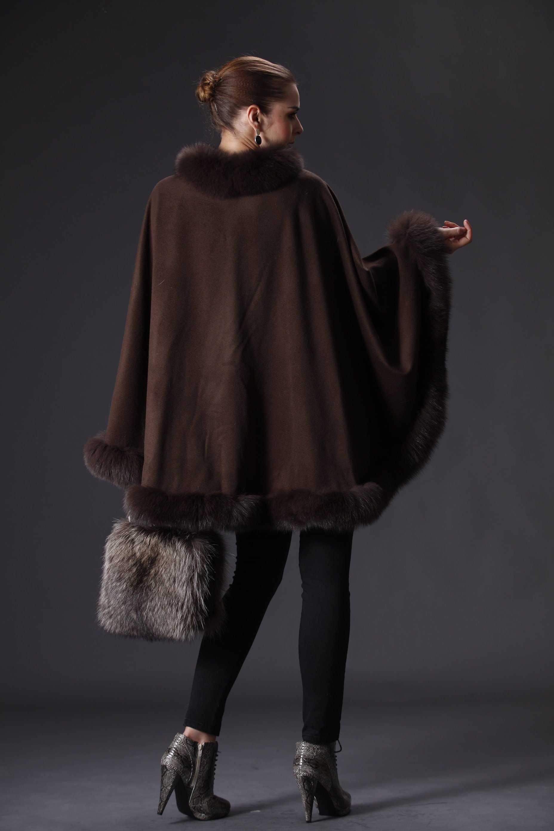 https://i.etsystatic.com/7861615/r/il/1763db/3318666794/il_fullxfull.3318666794_tqvu.jpg