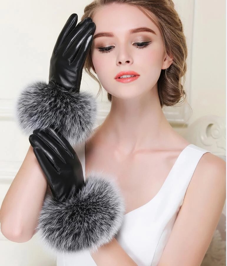 Leather gloves with silver fox.jpeg