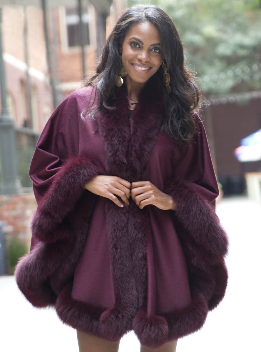 Cashmere cape with fox trim - Bordeaux 5.jpg