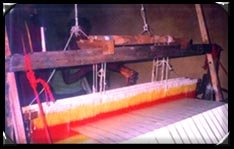 weaving process of pashmina.jpg