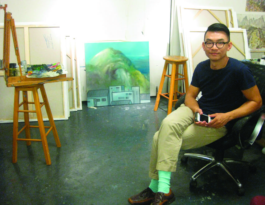 Dapeng Liu_in hk studio.jpg