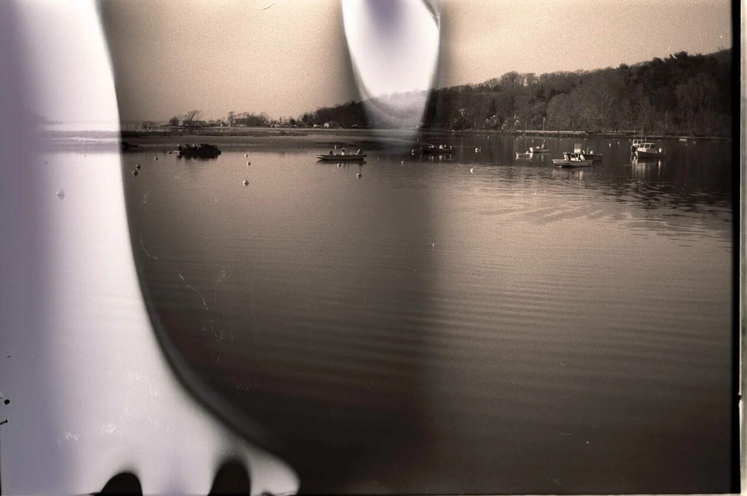 lake-huntington-ny-long-island-infrared-agfa-experimental-photography-black-and-white-35mm-film-developer.jpg
