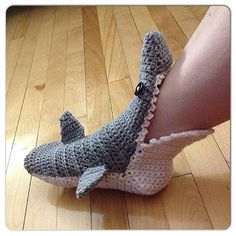 SHARKBITE SLIPPERS